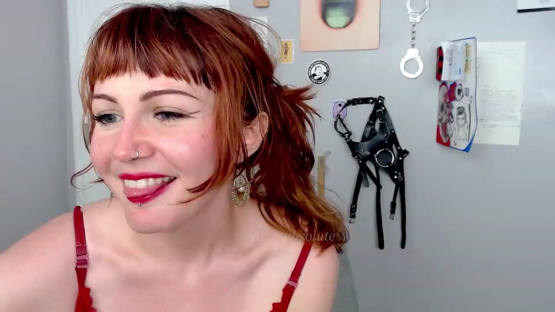 Gallery image thumbnail from aliceabs0lute's myfreecams stream on, 07/27/2023, 18:16 image 19 of 20