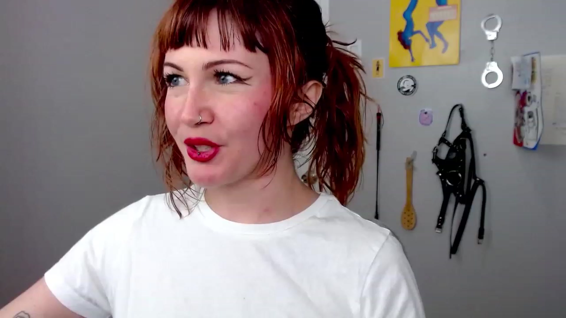 Gallery image thumbnail from aliceabs0lute's myfreecams stream on, 08/03/2023, 18:07 image 12 of 20