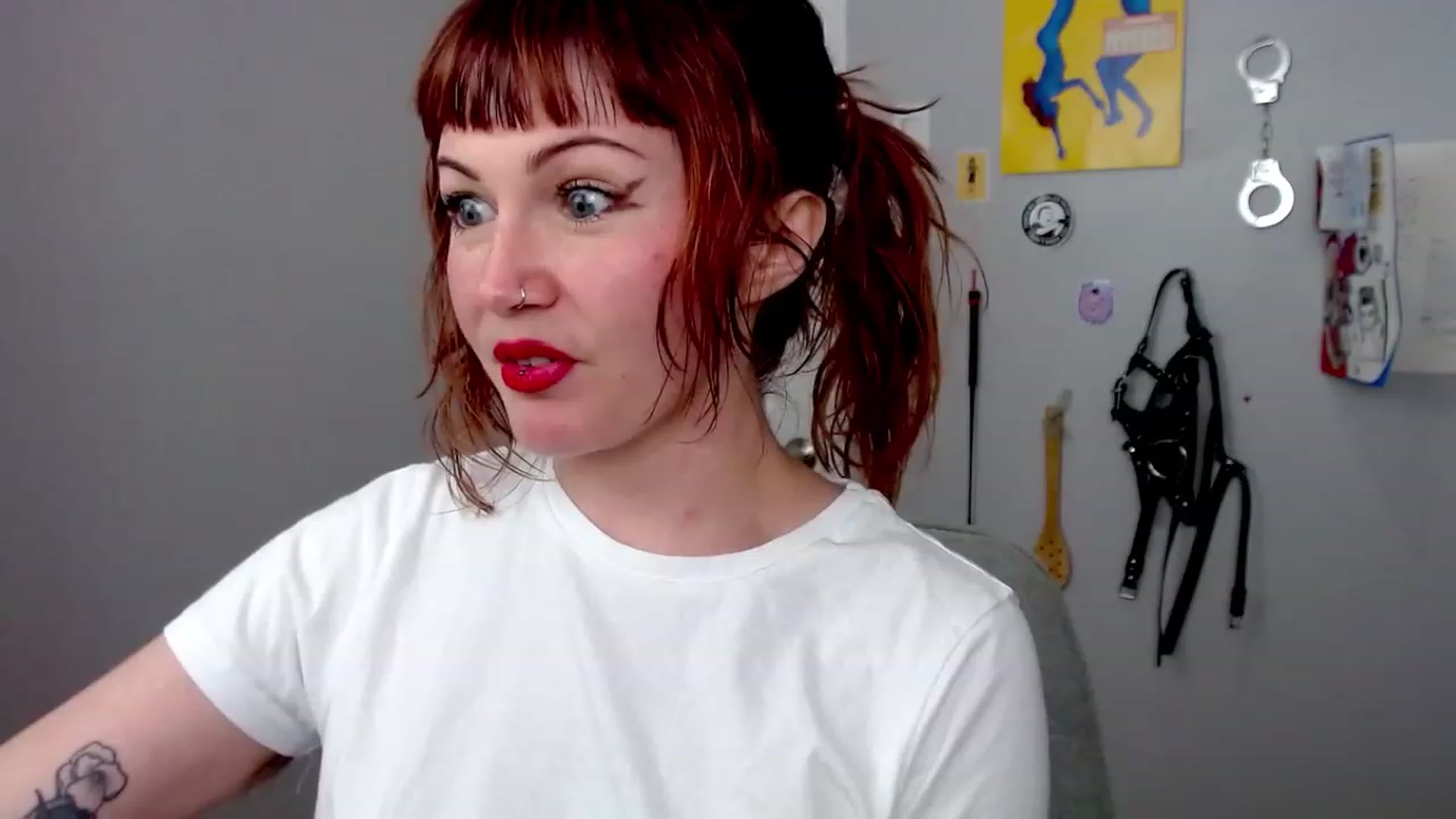 Gallery image thumbnail from aliceabs0lute's myfreecams stream on, 08/03/2023, 18:07 image 18 of 20
