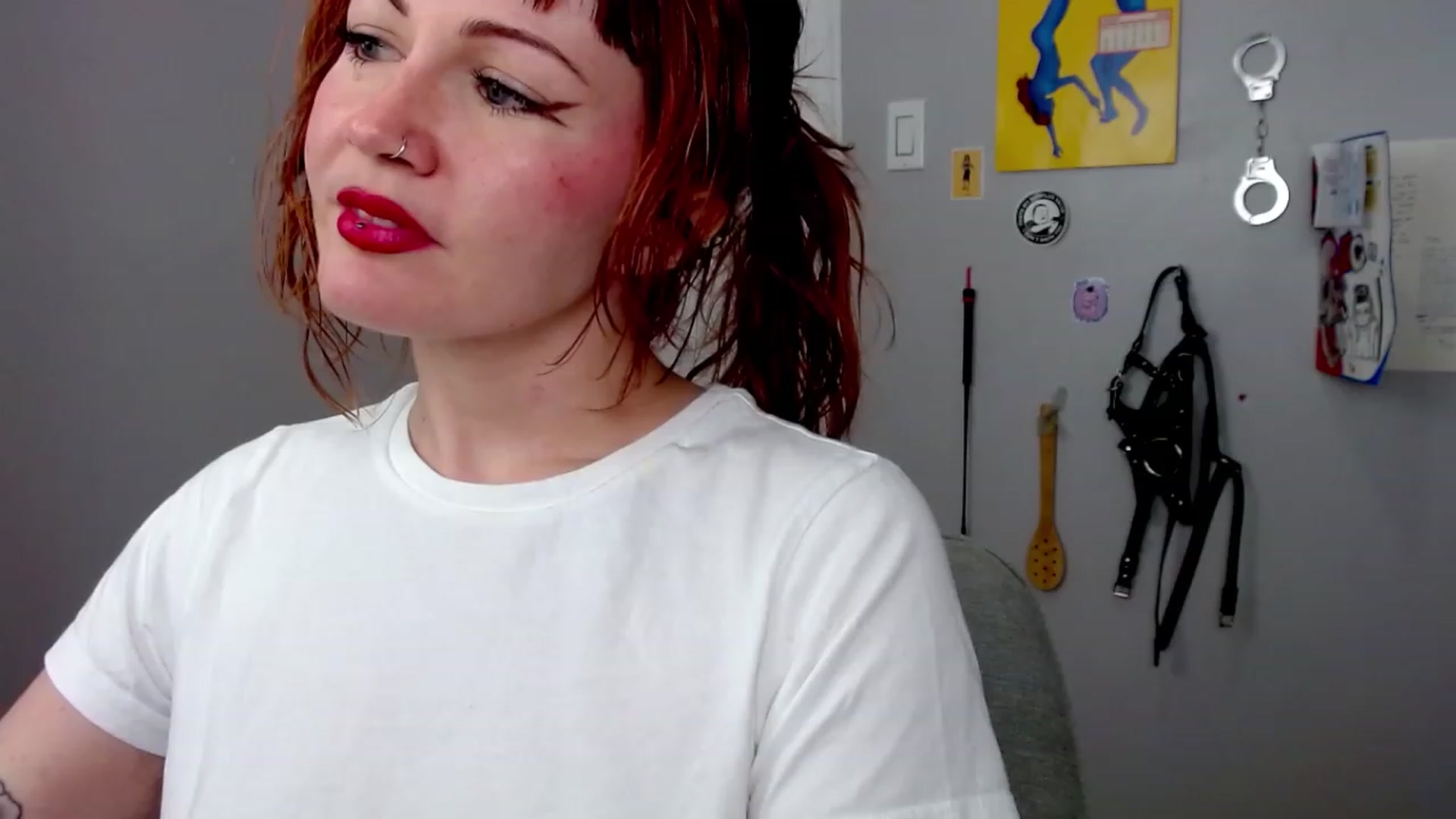 Gallery image thumbnail from aliceabs0lute's myfreecams stream on, 08/03/2023, 18:07 image 2 of 20