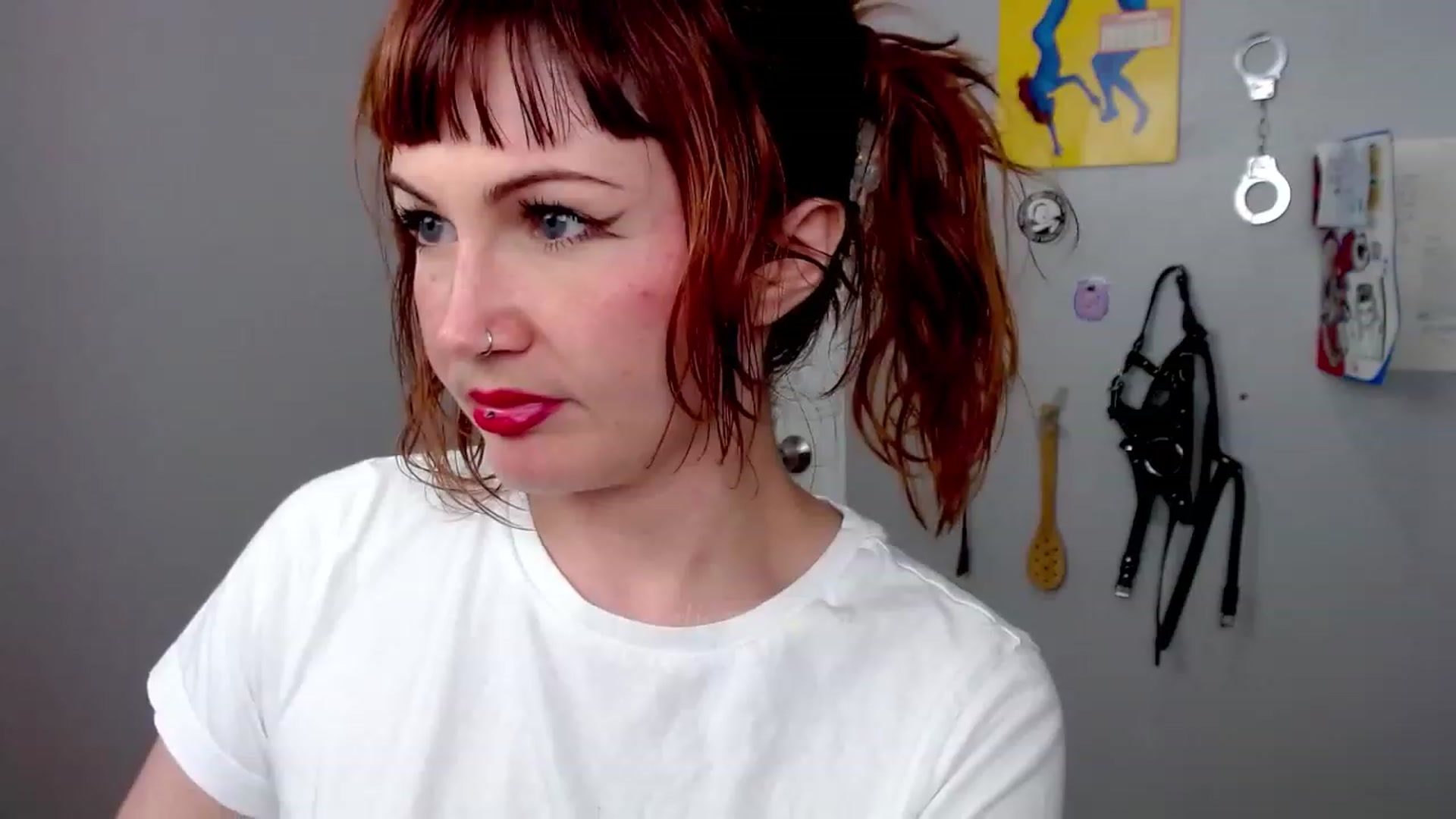 Gallery image thumbnail from aliceabs0lute's myfreecams stream on, 08/03/2023, 18:07 image 10 of 20