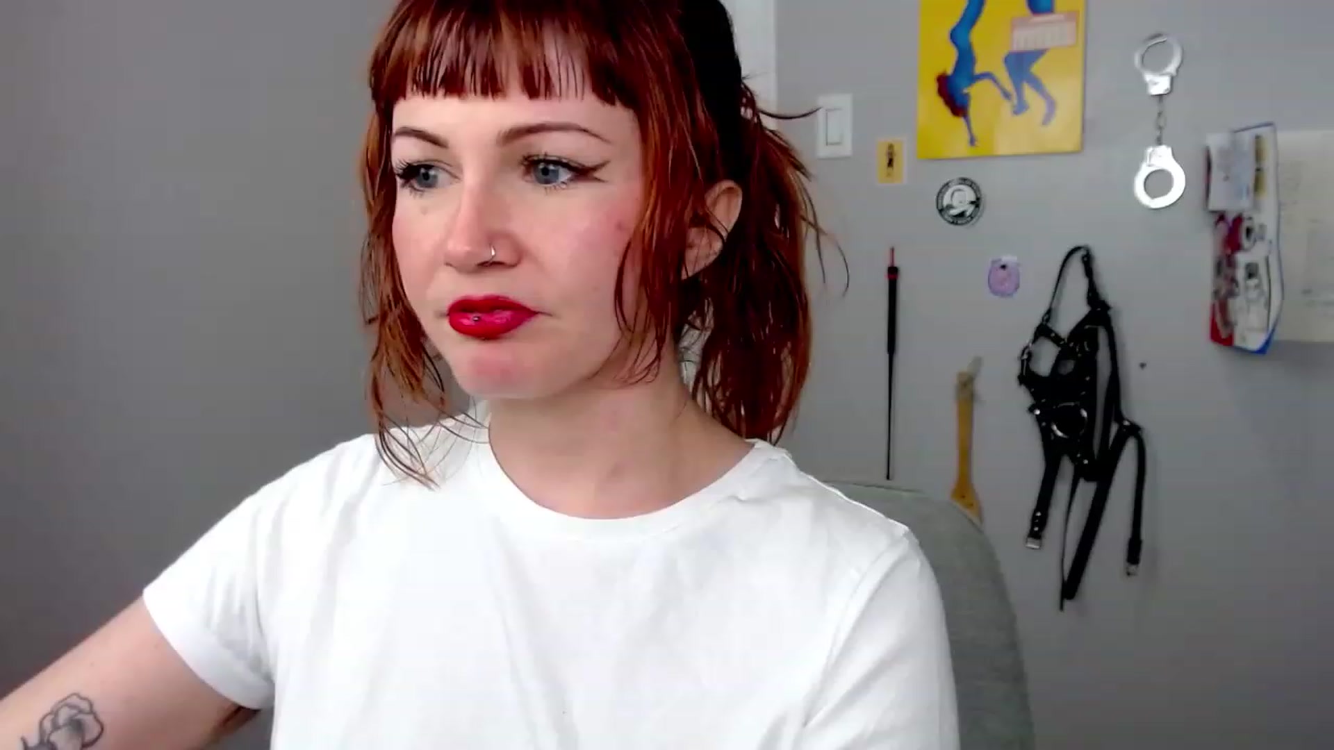 Gallery image thumbnail from aliceabs0lute's myfreecams stream on, 08/03/2023, 18:07 image 19 of 20