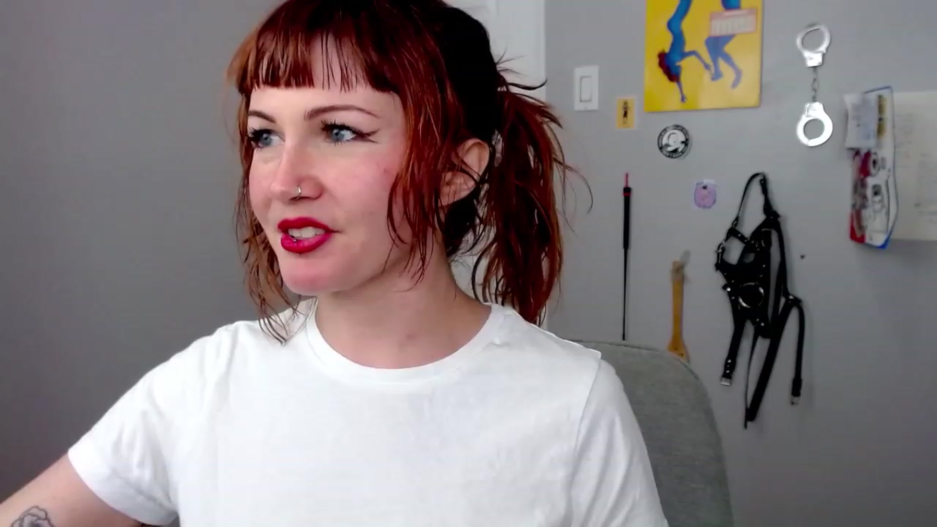 Gallery image thumbnail from aliceabs0lute's myfreecams stream on, 08/03/2023, 18:07 image 16 of 20