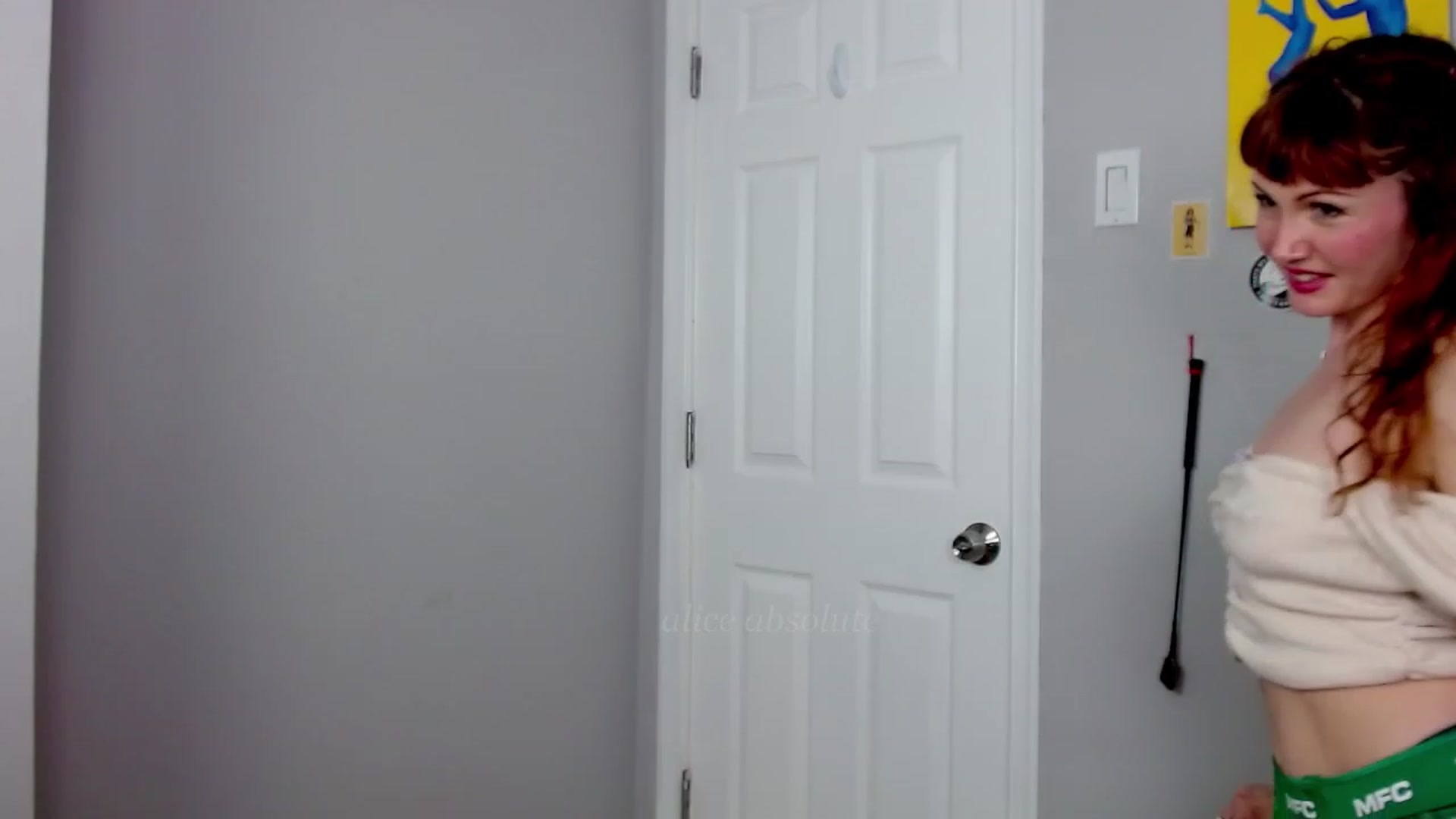 Gallery image thumbnail from aliceabs0lute's myfreecams stream on, 08/04/2023, 17:48 image 16 of 20