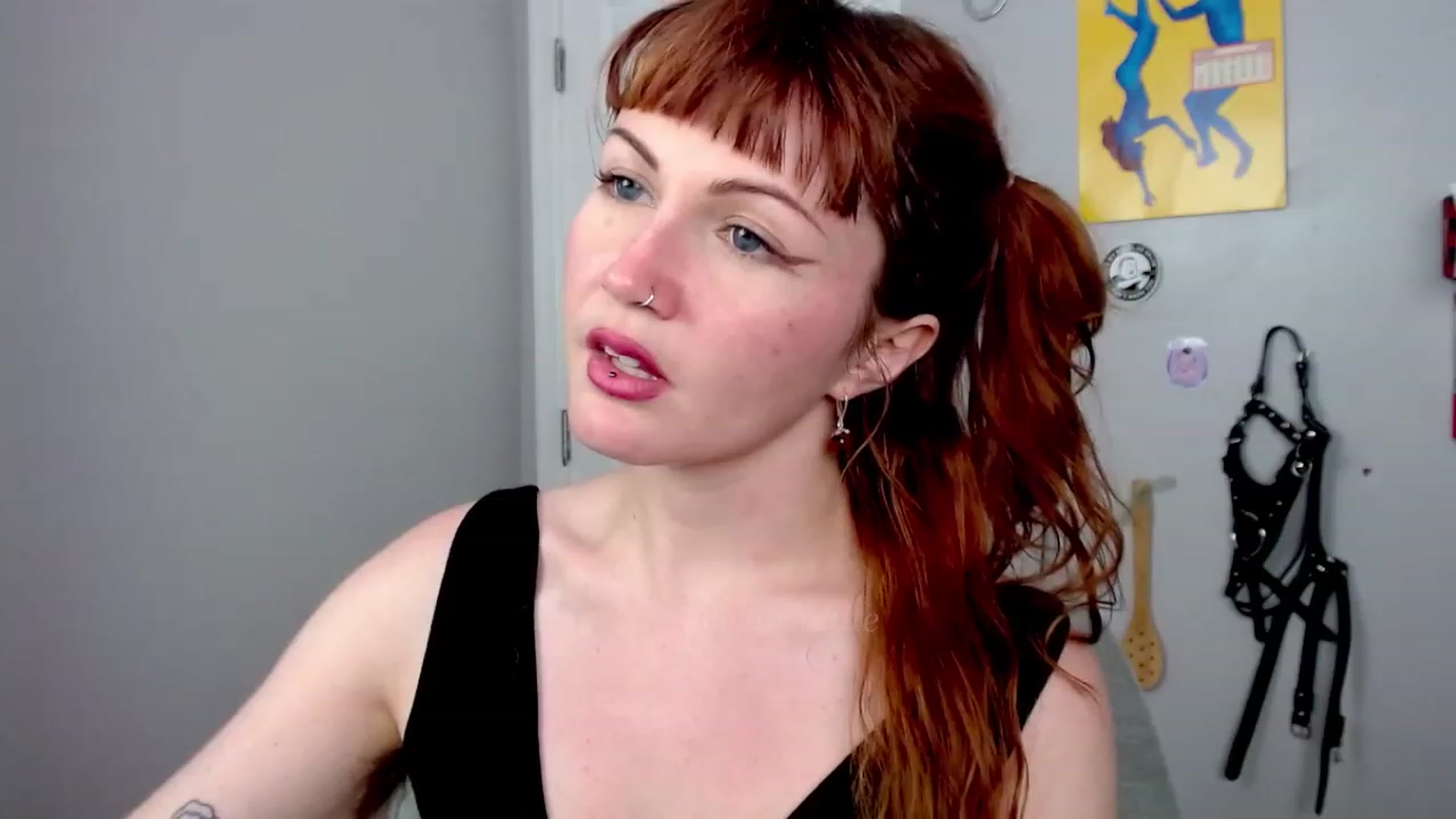 Gallery image thumbnail from aliceabs0lute's myfreecams stream on, 08/07/2023, 19:15 image 12 of 20
