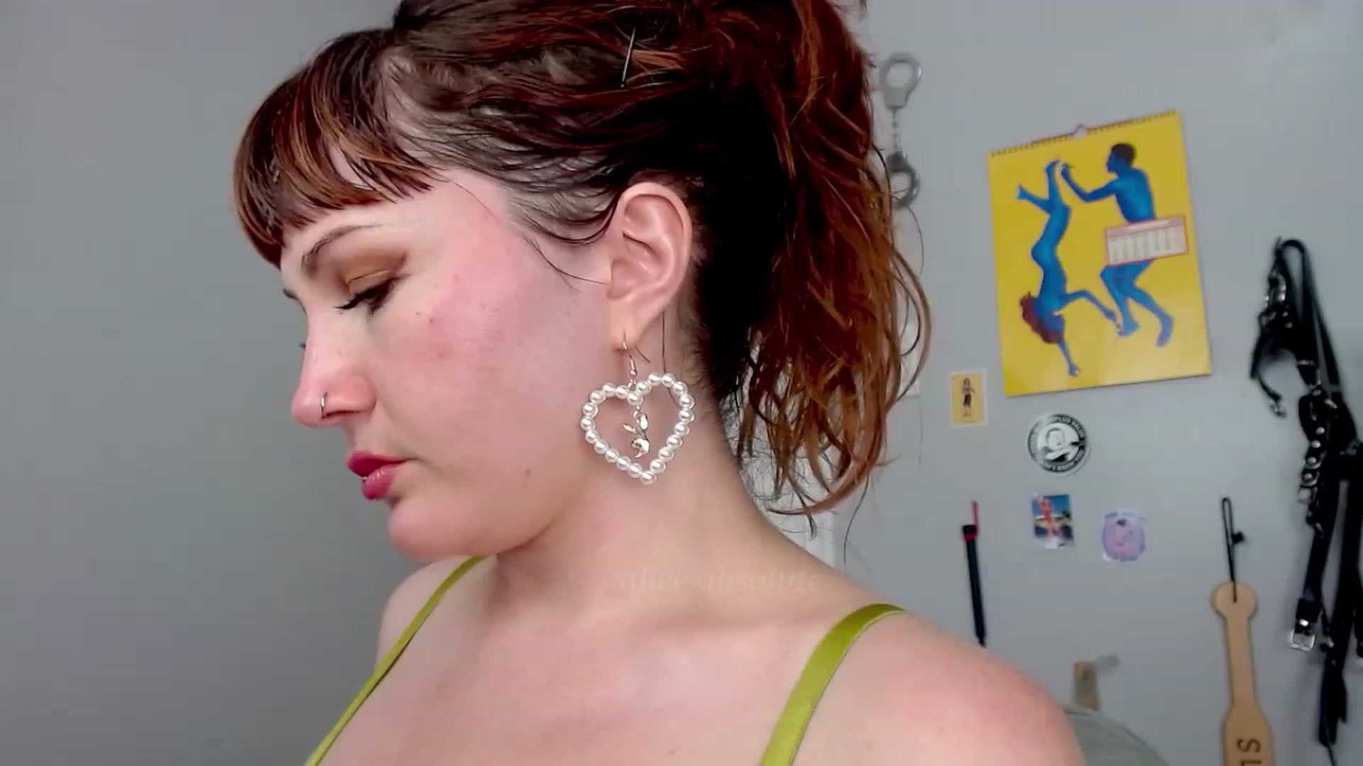 Gallery image thumbnail from aliceabs0lute's myfreecams stream on, 08/16/2023, 19:18 image 3 of 20