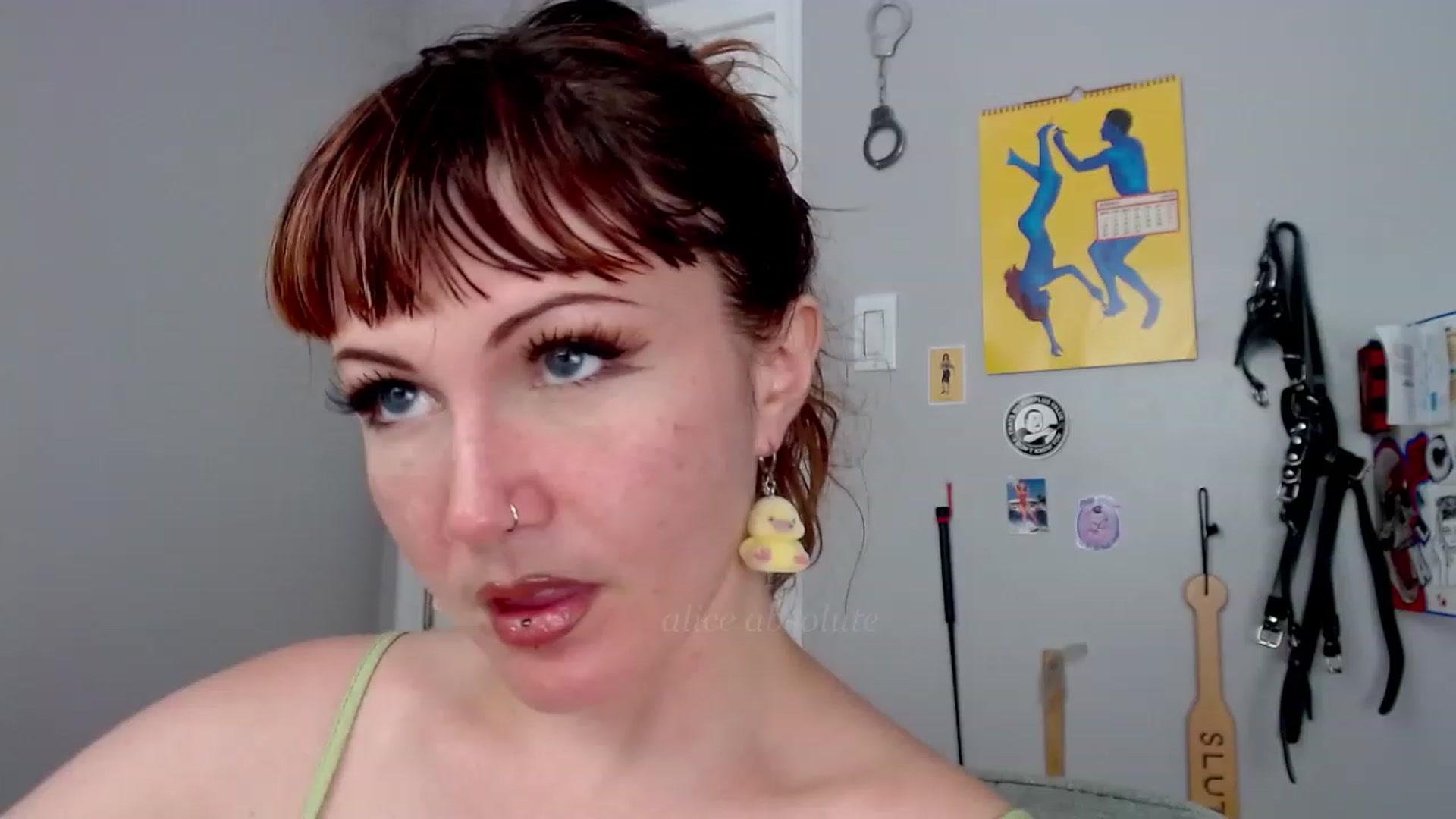 Gallery image thumbnail from aliceabs0lute's myfreecams stream on, 08/17/2023, 19:33 image 1 of 20