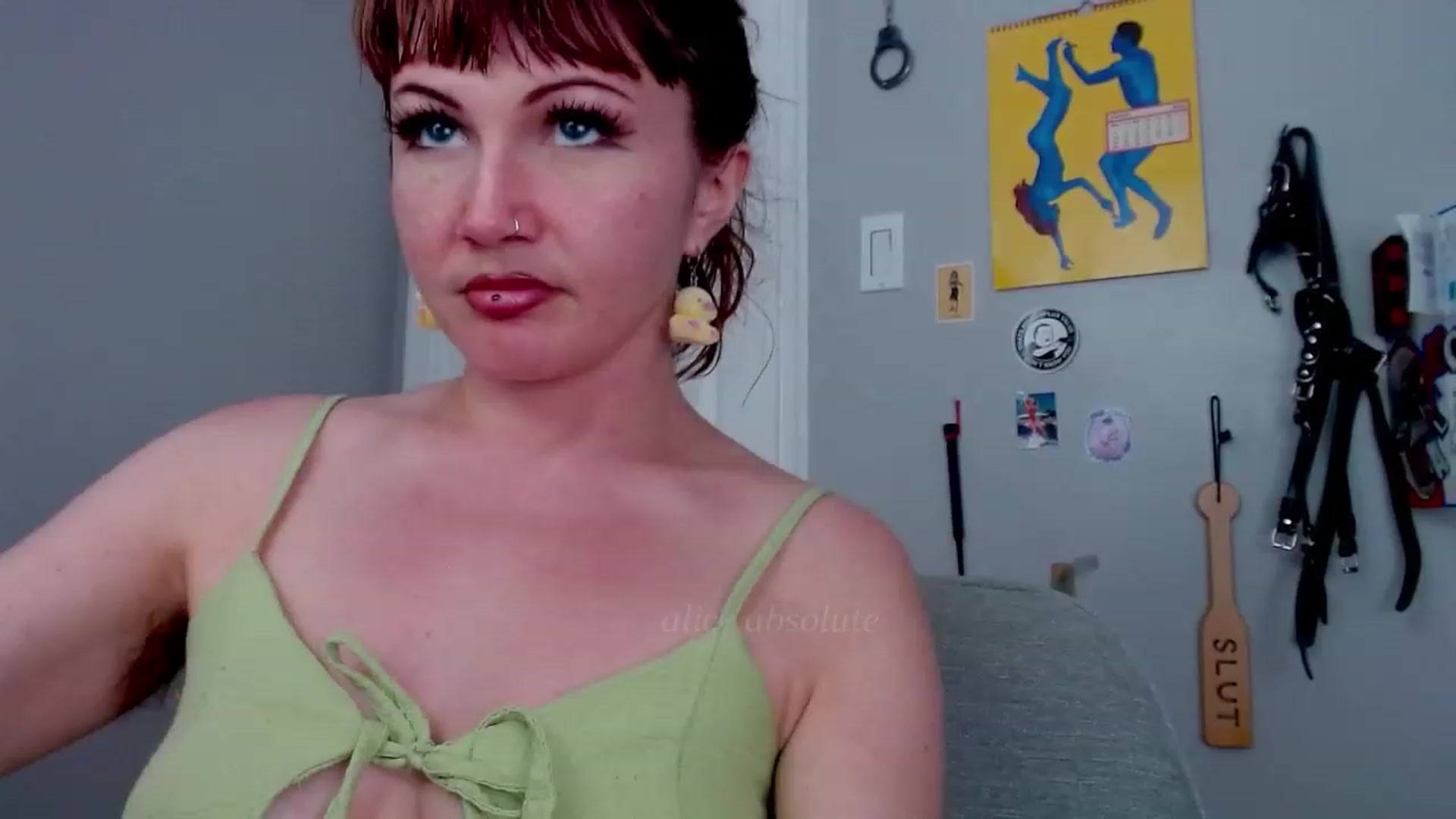 Gallery image thumbnail from aliceabs0lute's myfreecams stream on, 08/17/2023, 19:33 image 12 of 20