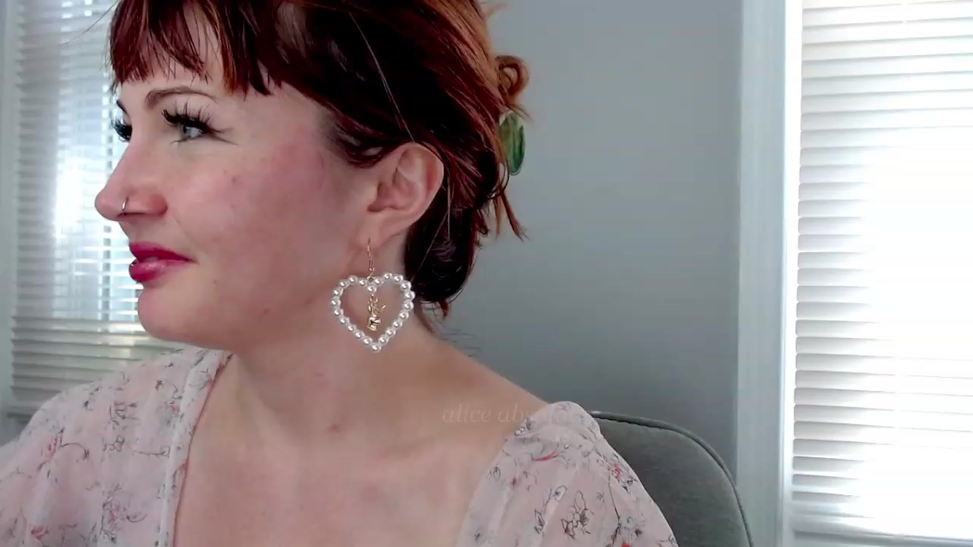 Gallery image thumbnail from aliceabs0lute's myfreecams stream on, 08/21/2023, 19:26 image 16 of 20