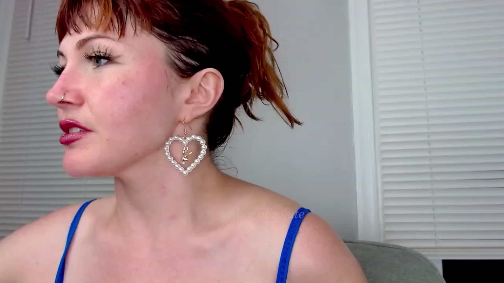 Gallery image thumbnail from aliceabs0lute's myfreecams stream on, 08/22/2023, 01:52 image 8 of 20