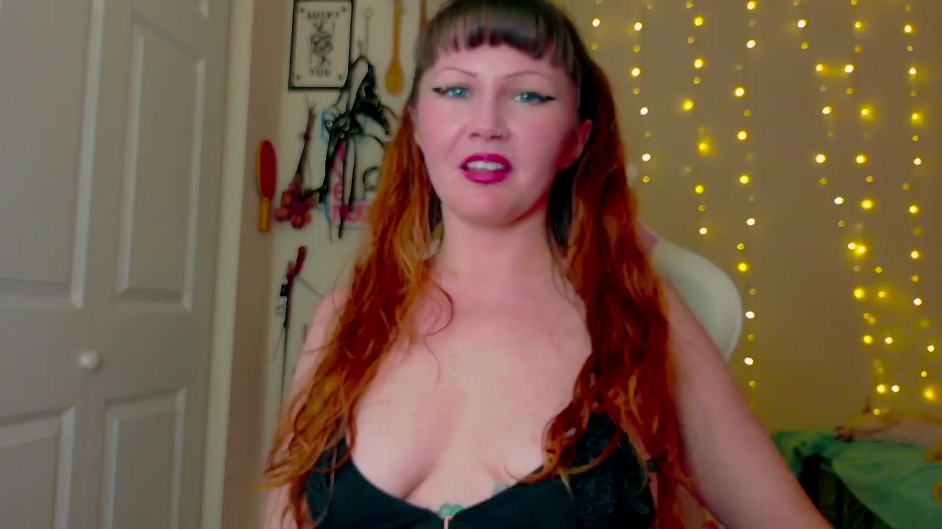 Gallery image thumbnail from aliceabs0lute's myfreecams stream on, 08/16/2025, 01:14 image 2 of 20