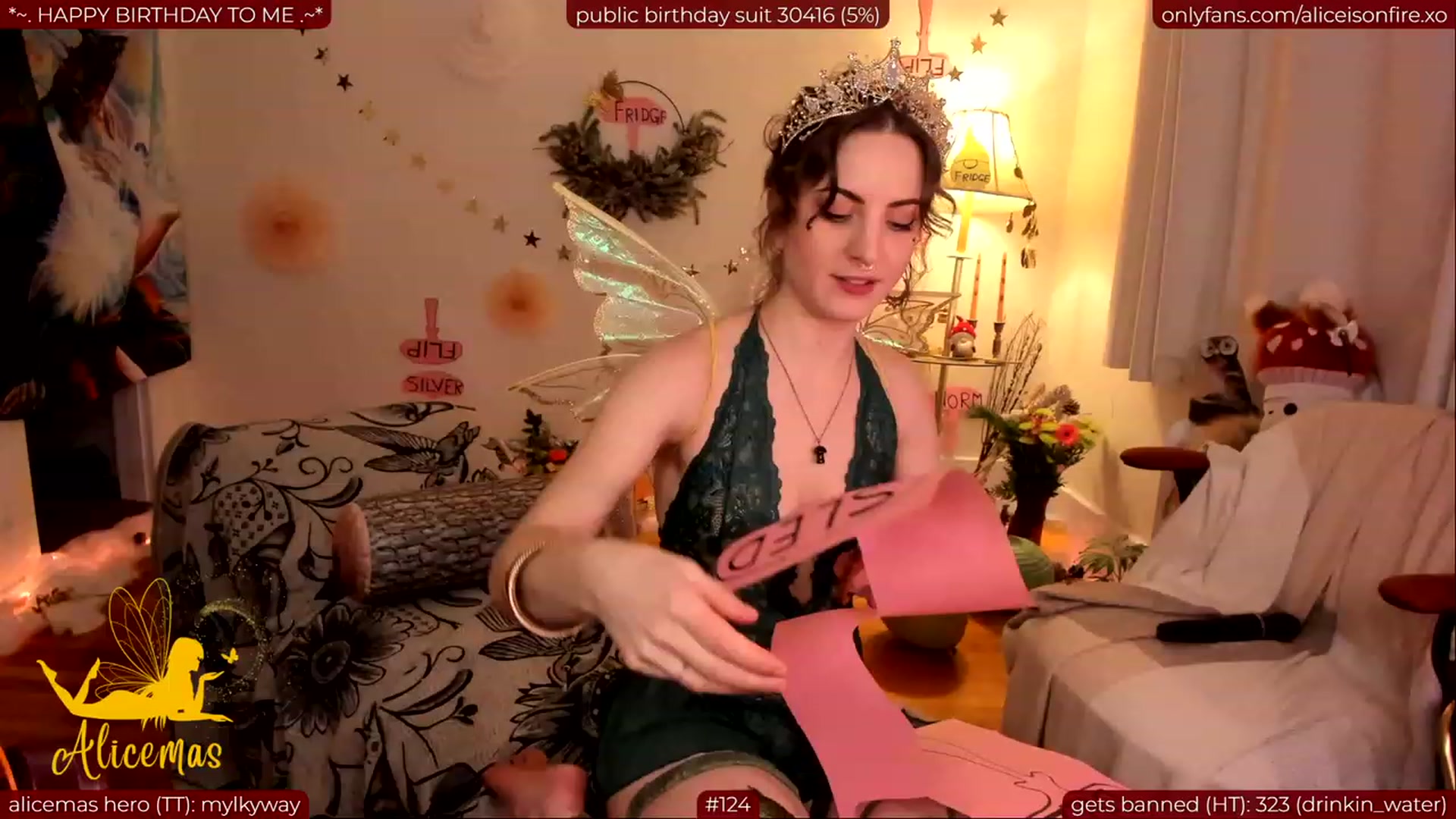 Gallery image thumbnail from alicebday's myfreecams stream on, 12/07/2023, 05:08 image 13 of 20