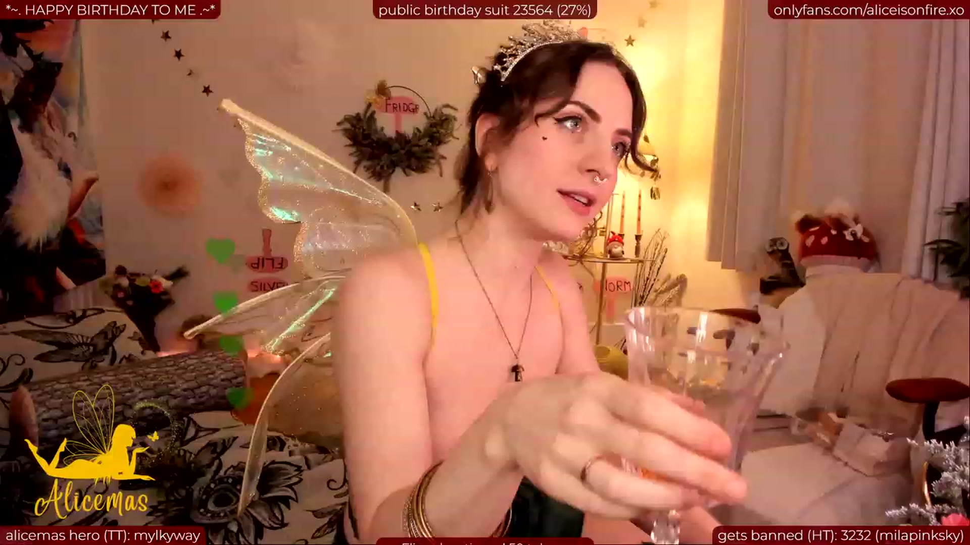 Gallery image thumbnail from alicebday's myfreecams stream on, 12/07/2023, 08:49 image 14 of 20