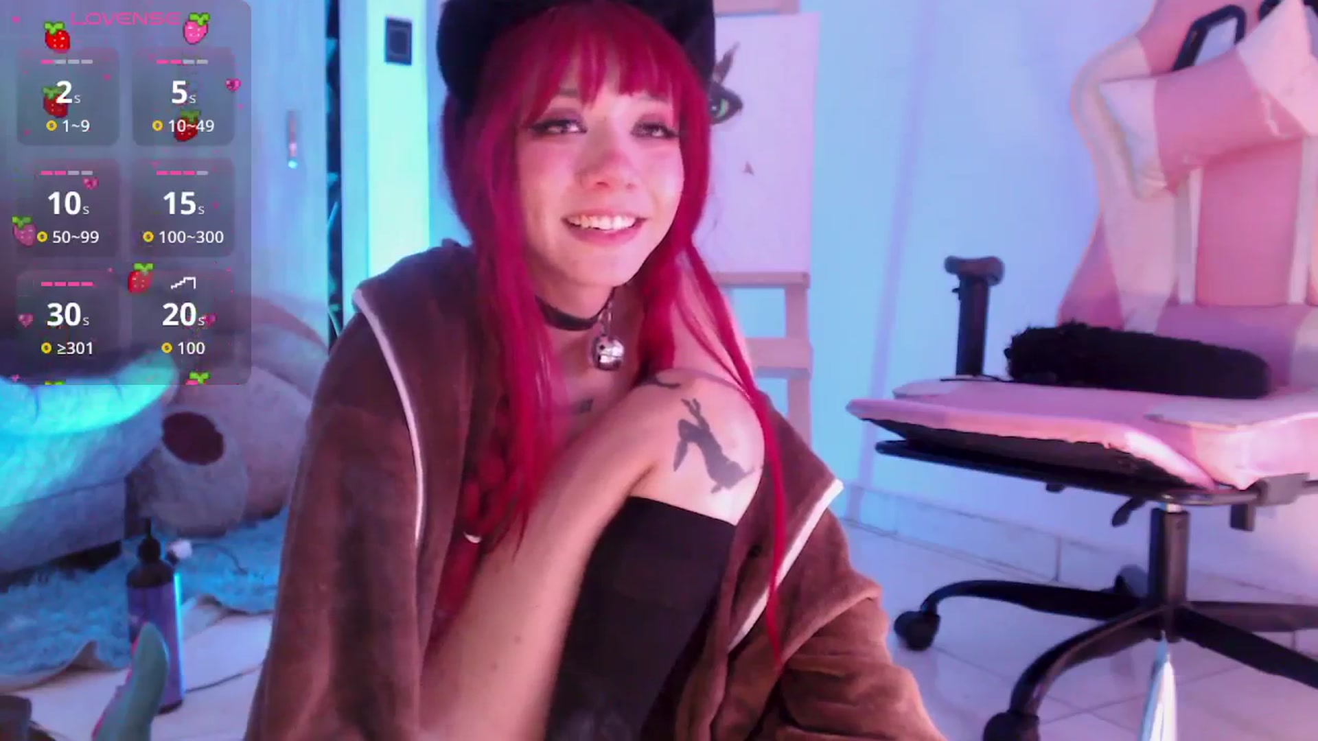 Gallery image thumbnail from alicedanger's myfreecams stream on, 09/27/2025, 10:01 image 20 of 20