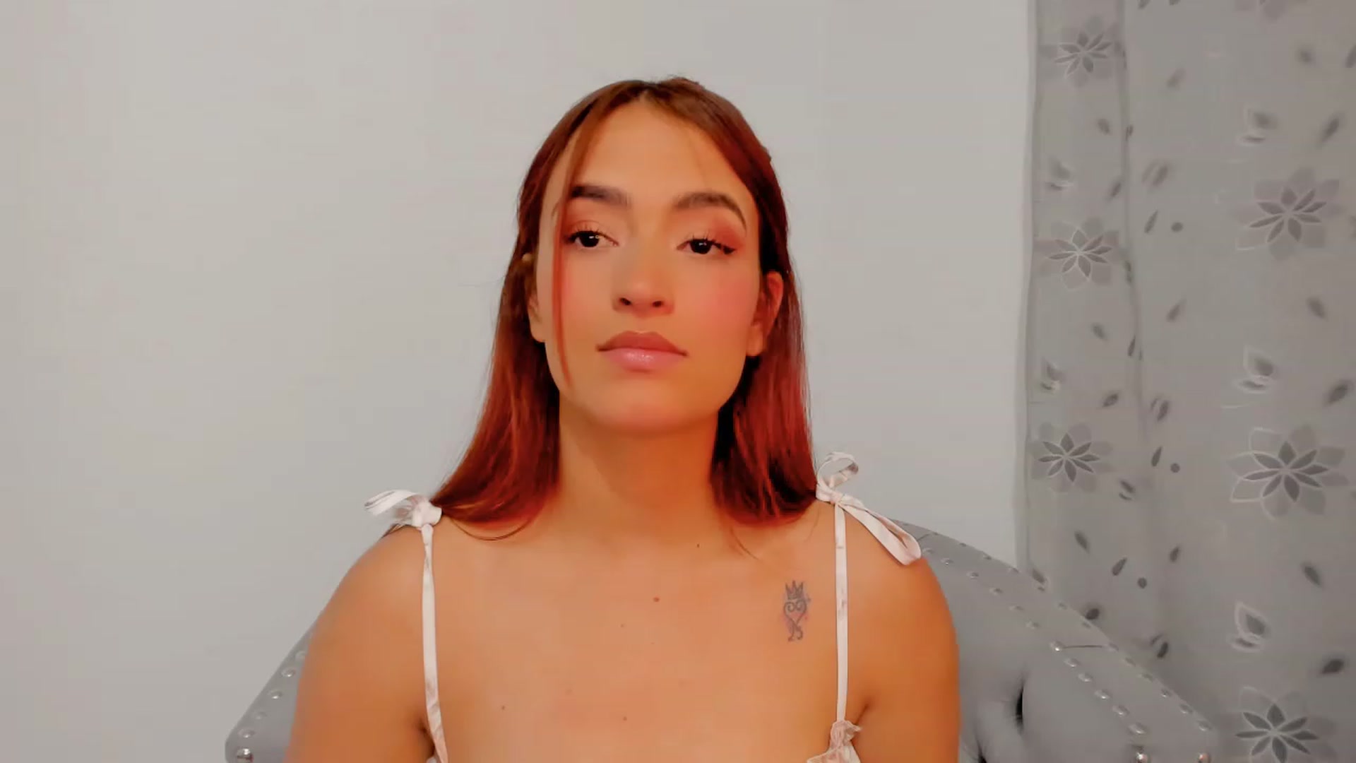 Gallery image thumbnail from alicee_sweet's myfreecams stream on, 12/05/2022, 07:09 image 11 of 20
