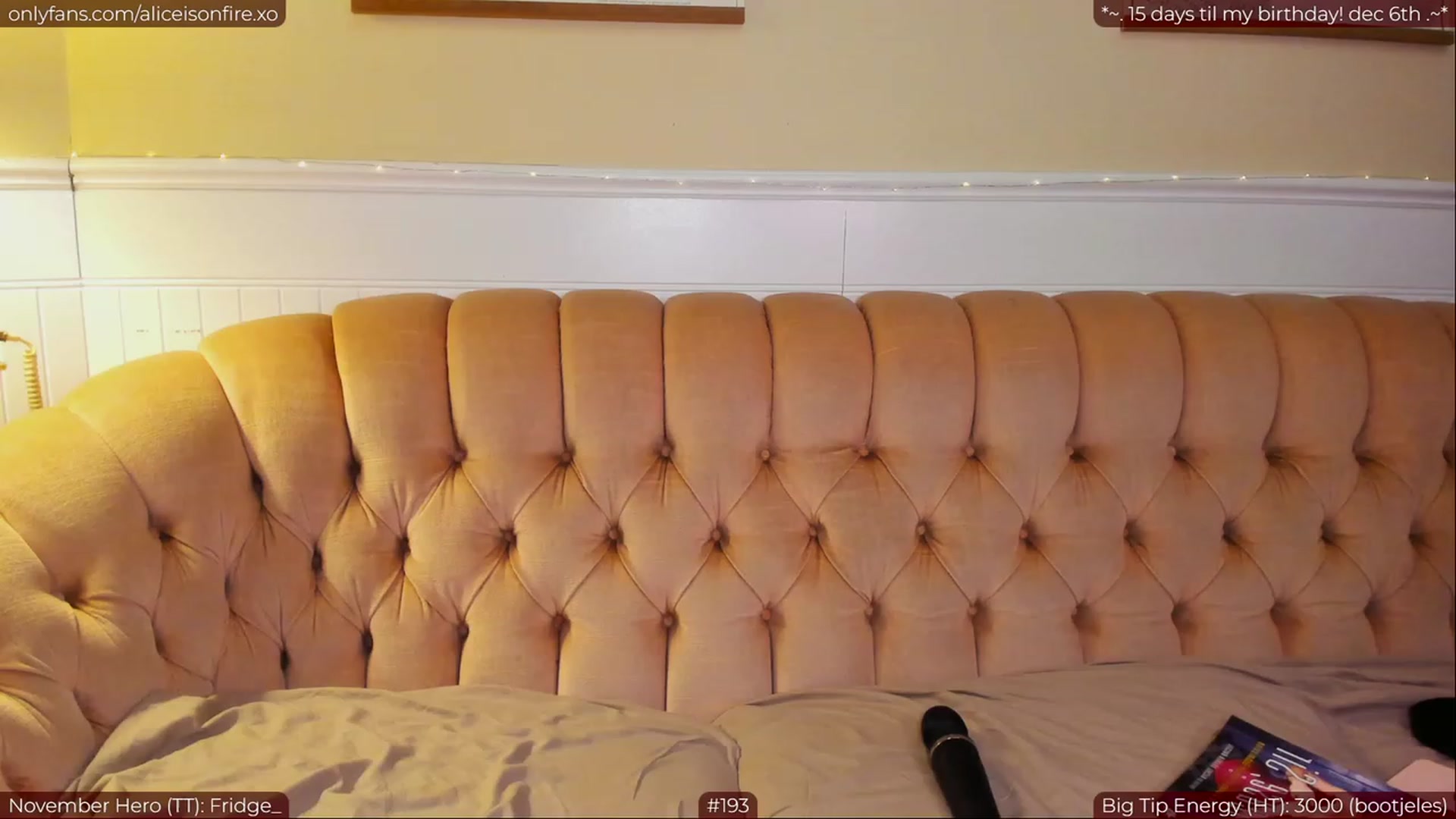 Gallery image thumbnail from aliceisonfire's myfreecams stream on, 11/22/2022, 08:51 image 8 of 20