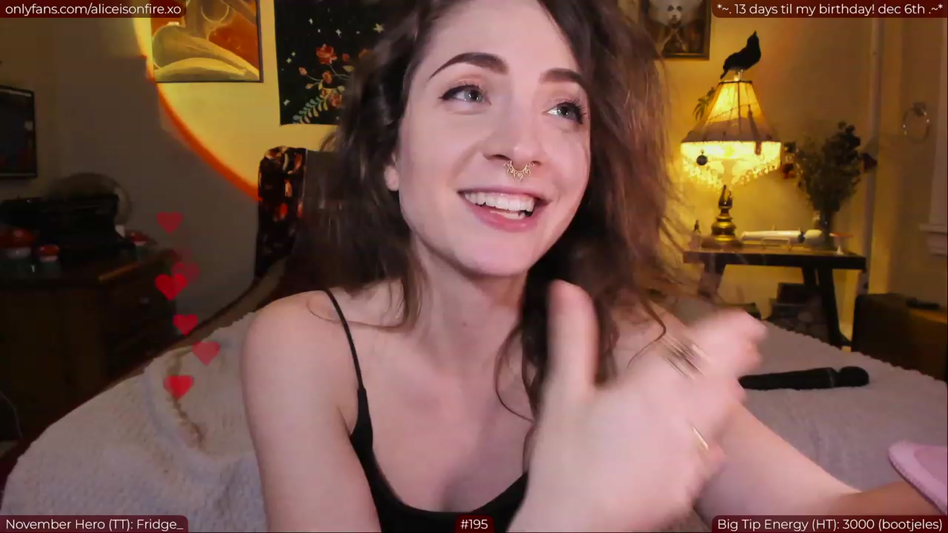 Gallery image thumbnail from aliceisonfire's myfreecams stream on, 11/24/2022, 07:19 image 5 of 20