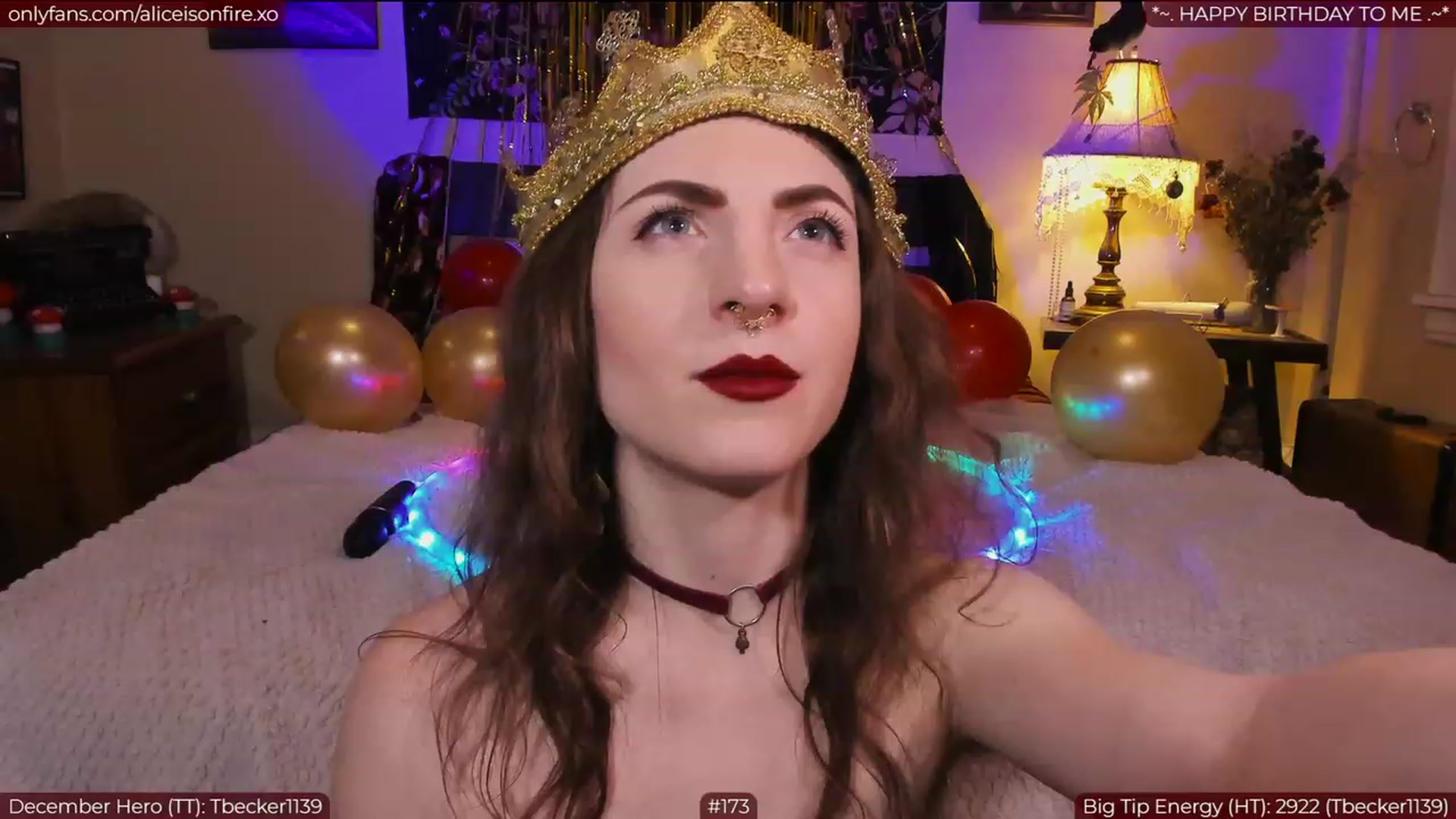 Gallery image thumbnail from aliceisonfire's myfreecams stream on, 12/07/2022, 04:22 image 20 of 20