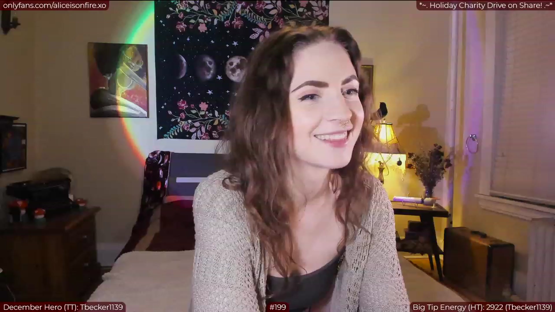 Gallery image thumbnail from aliceisonfire's myfreecams stream on, 12/09/2022, 06:08 image 4 of 20