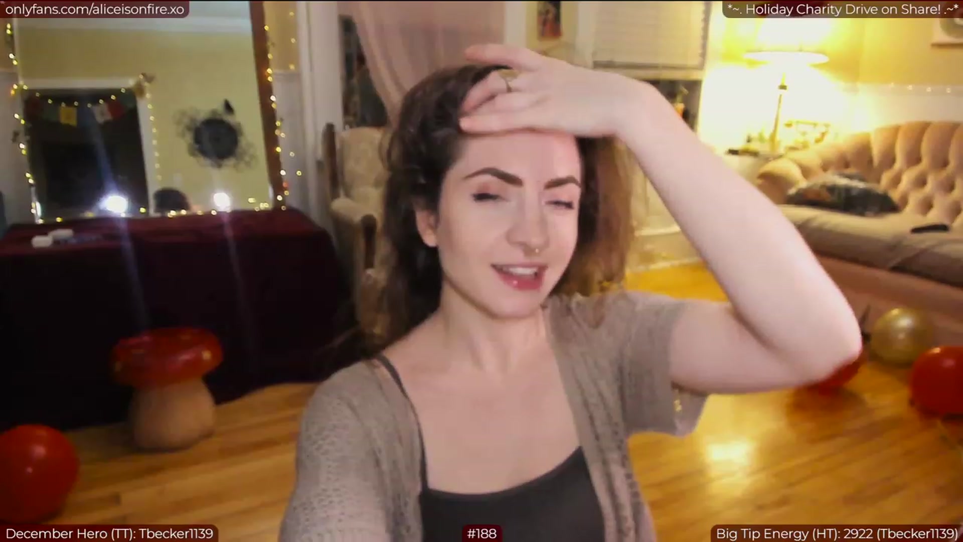 Gallery image thumbnail from aliceisonfire's myfreecams stream on, 12/09/2022, 08:24 image 19 of 20