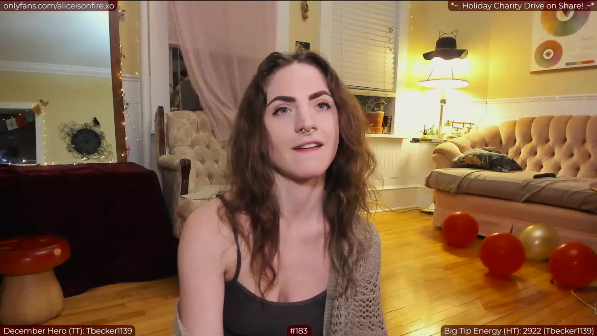 Gallery image thumbnail from aliceisonfire's myfreecams stream on, 12/09/2022, 09:45 image 4 of 20