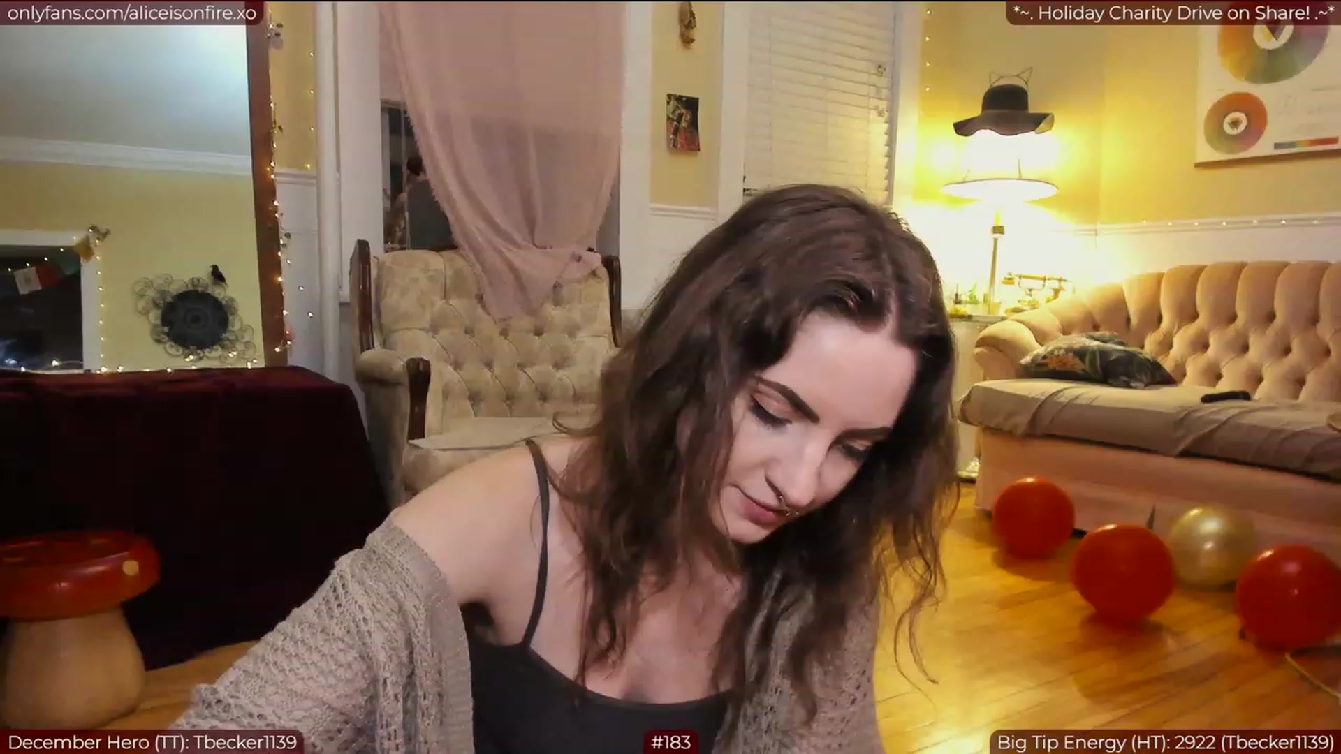 Gallery image thumbnail from aliceisonfire's myfreecams stream on, 12/09/2022, 09:45 image 5 of 20