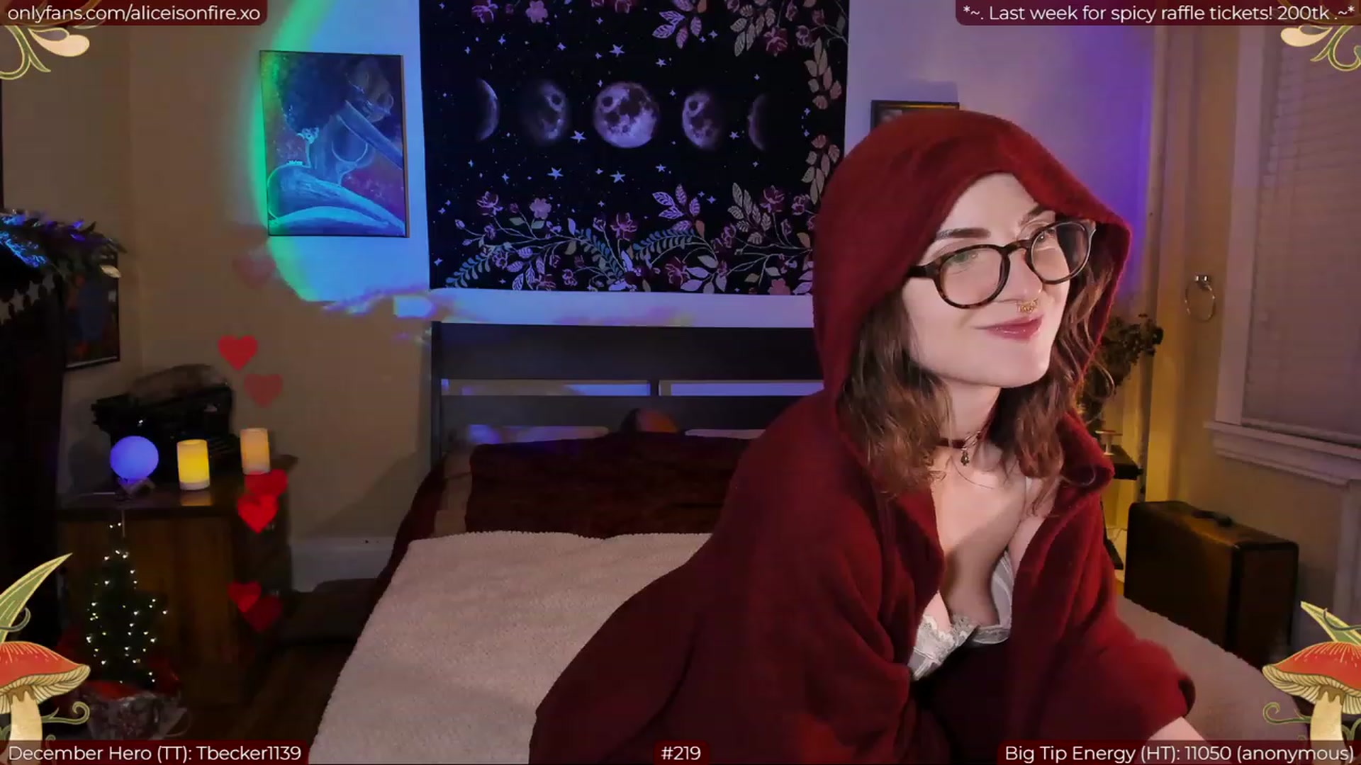 Gallery image thumbnail from aliceisonfire's myfreecams stream on, 12/29/2022, 08:34 image 1 of 20