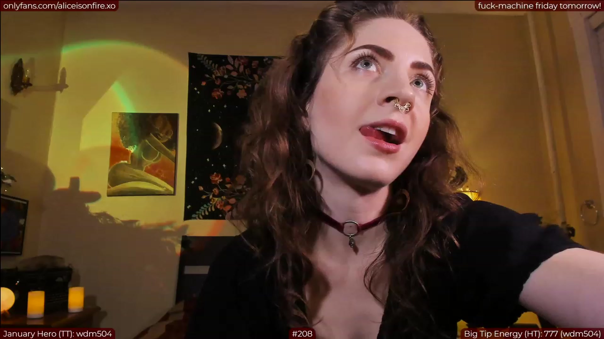 Gallery image thumbnail from aliceisonfire's myfreecams stream on, 01/06/2023, 05:04 image 17 of 20