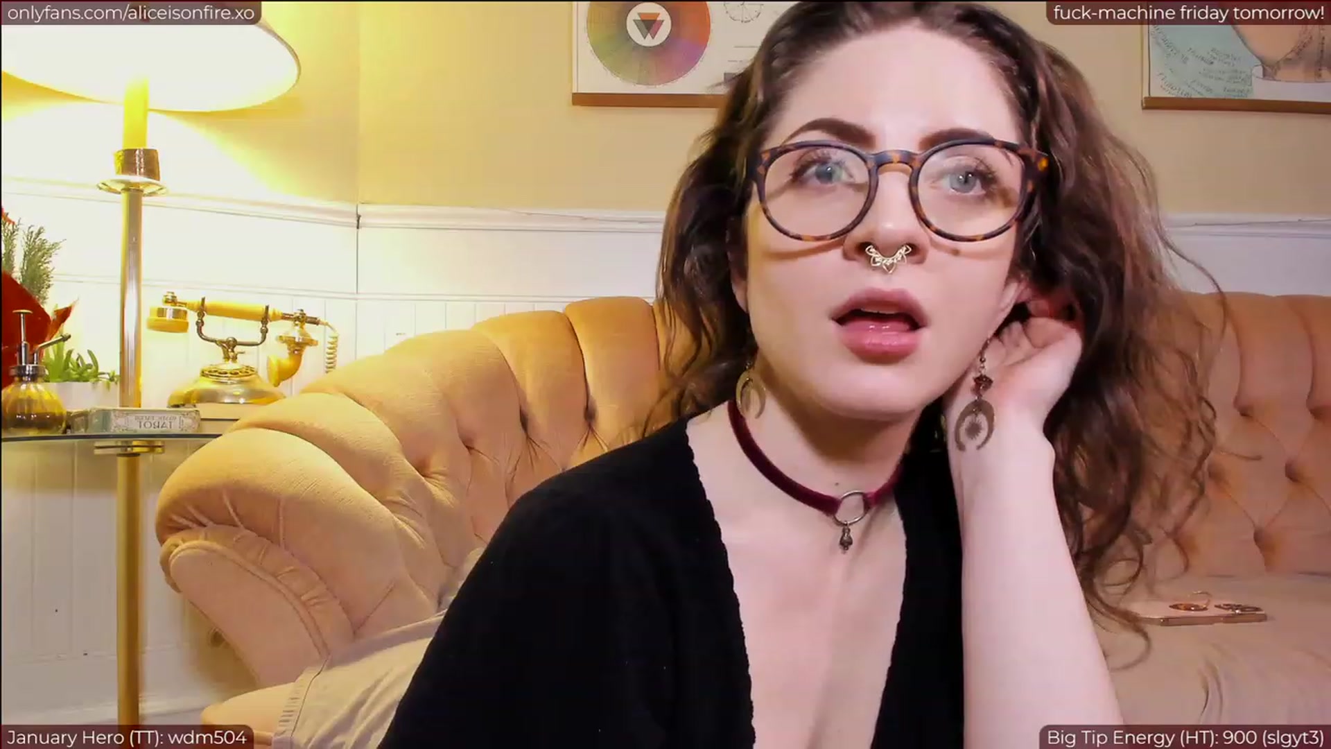 Gallery image thumbnail from aliceisonfire's myfreecams stream on, 01/06/2023, 08:48 image 20 of 20