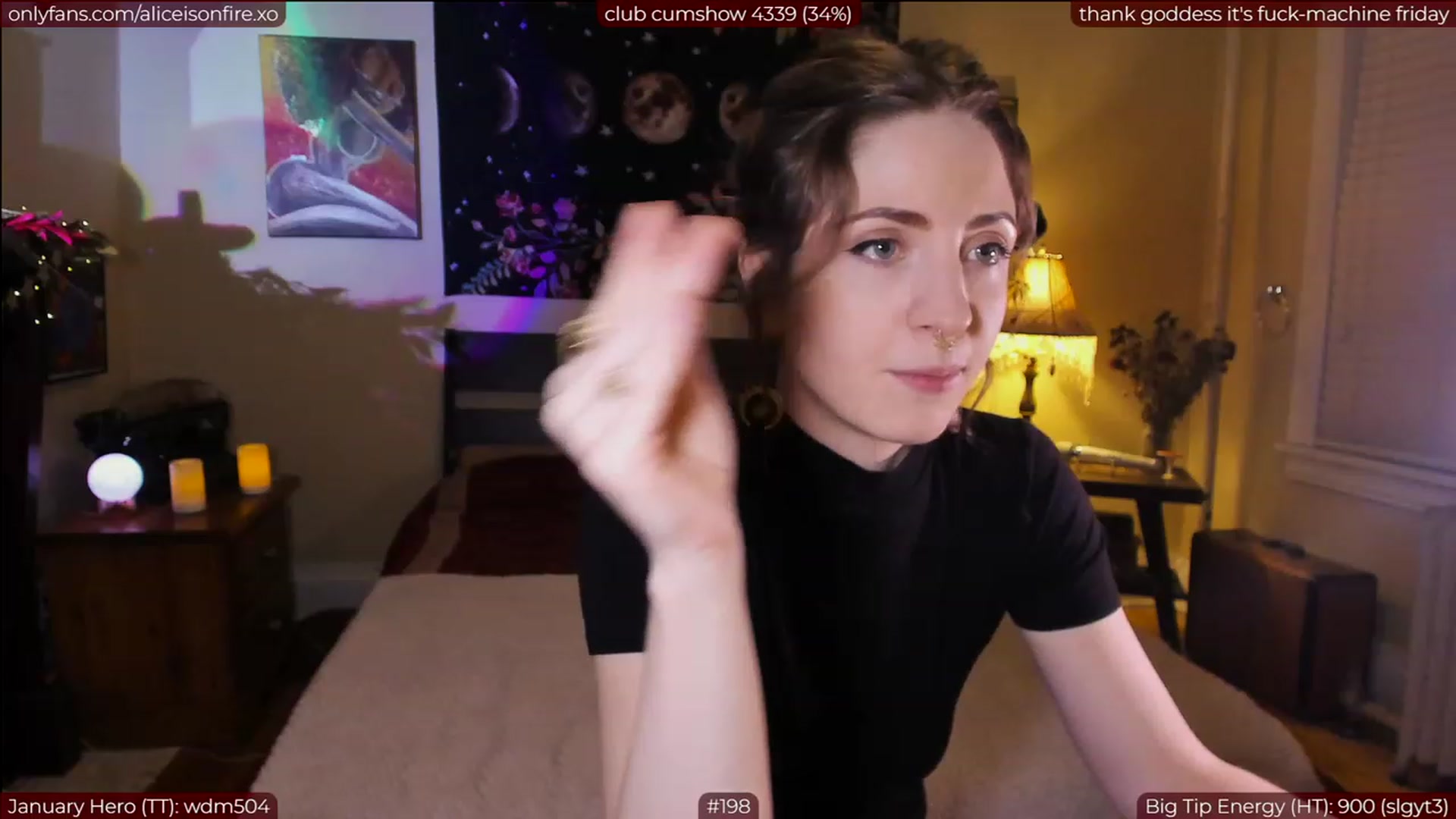 Gallery image thumbnail from aliceisonfire's myfreecams stream on, 01/07/2023, 05:33 image 19 of 20