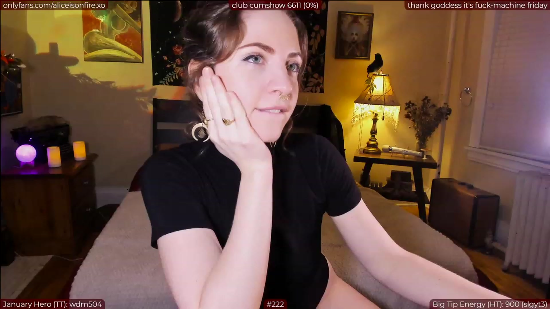 Gallery image thumbnail from aliceisonfire's myfreecams stream on, 01/07/2023, 05:33 image 3 of 20