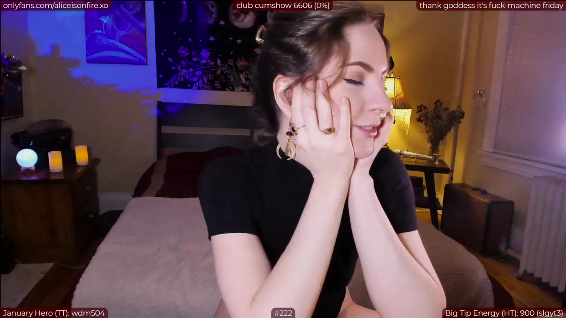 Gallery image thumbnail from aliceisonfire's myfreecams stream on, 01/07/2023, 05:33 image 4 of 20