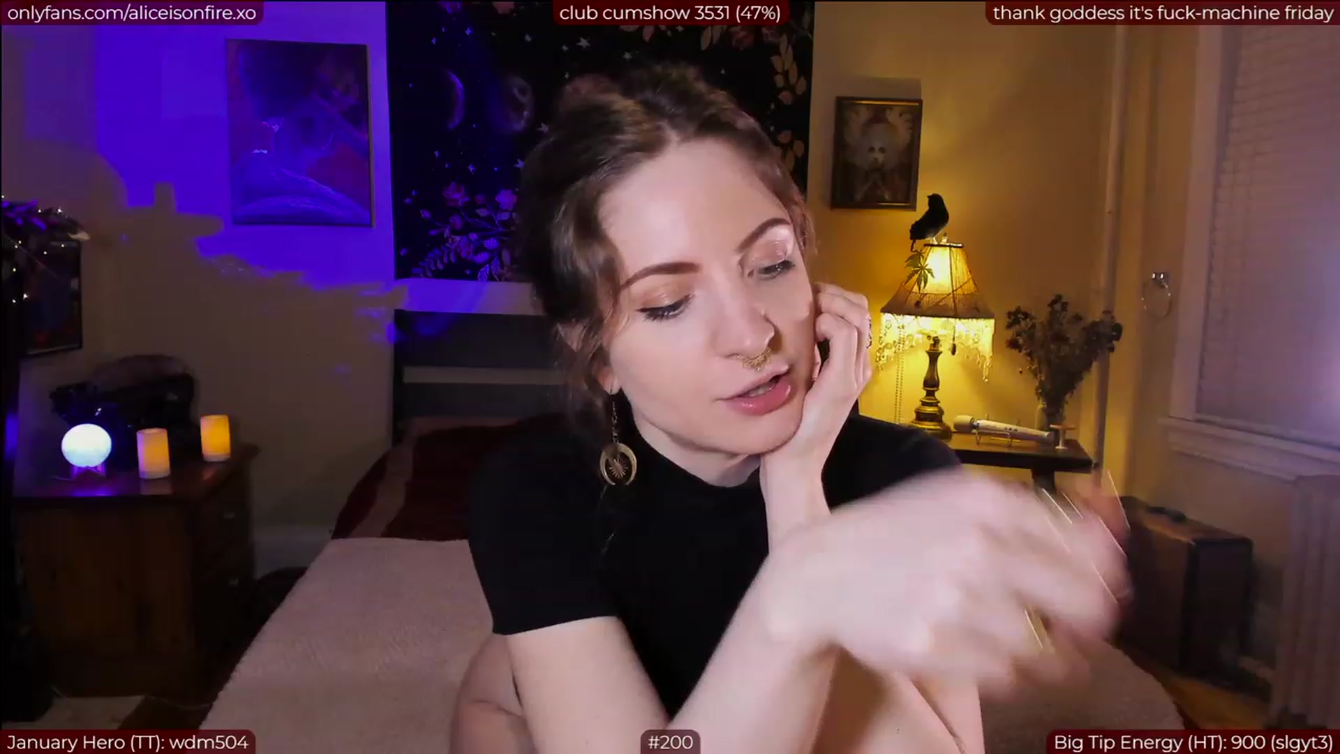 Gallery image thumbnail from aliceisonfire's myfreecams stream on, 01/07/2023, 10:08 image 4 of 20