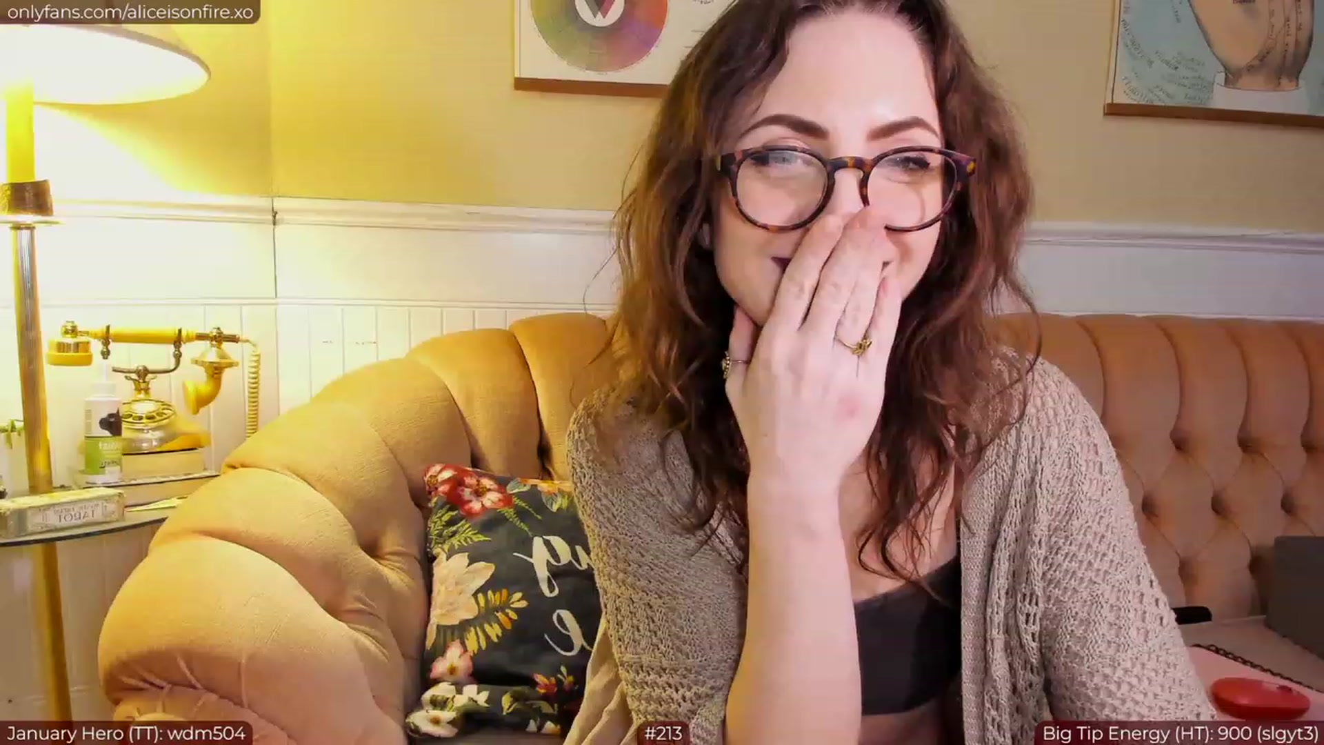 Gallery image thumbnail from aliceisonfire's myfreecams stream on, 01/12/2023, 09:15 image 20 of 20