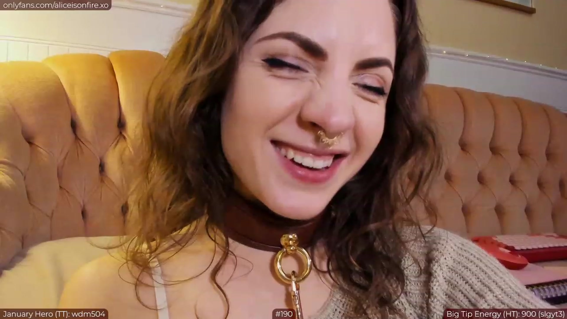 Gallery image thumbnail from aliceisonfire's myfreecams stream on, 01/13/2023, 09:33 image 10 of 20