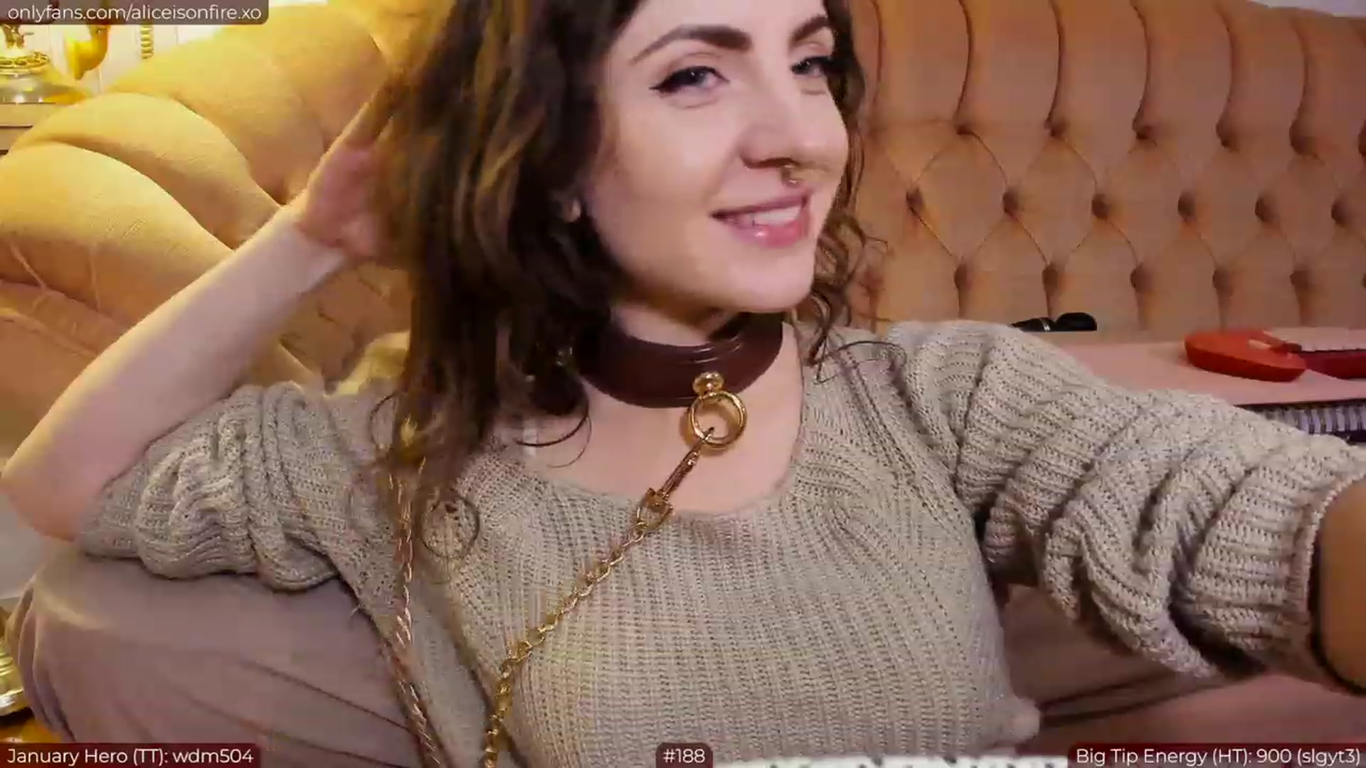 Gallery image thumbnail from aliceisonfire's myfreecams stream on, 01/13/2023, 09:33 image 11 of 20