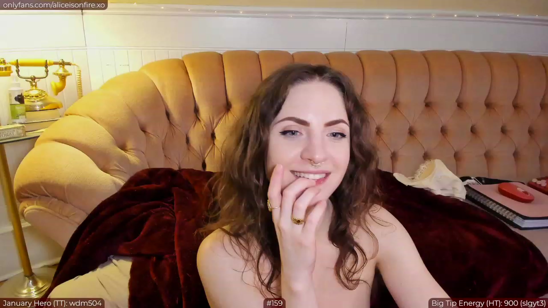 Gallery image thumbnail from aliceisonfire's myfreecams stream on, 01/13/2023, 11:04 image 2 of 20