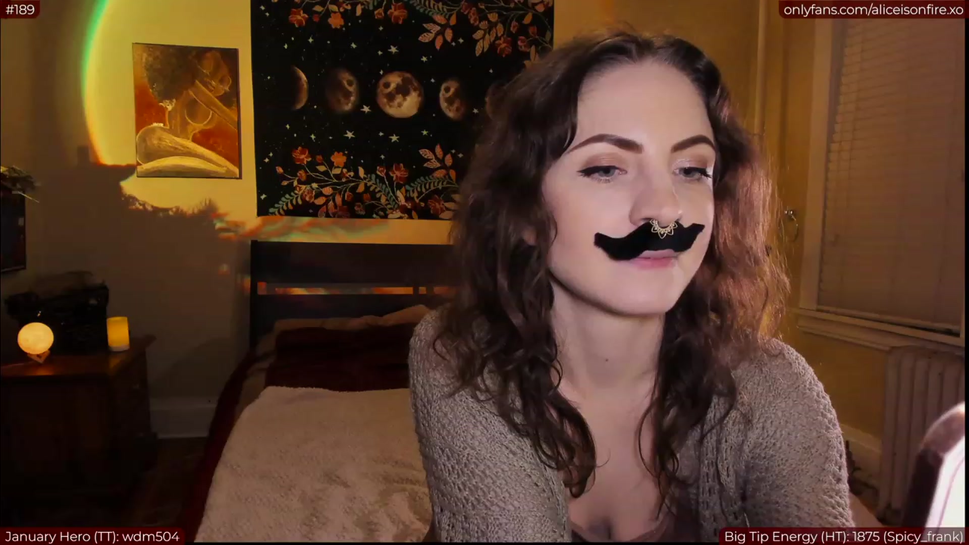 Gallery image thumbnail from aliceisonfire's myfreecams stream on, 01/19/2023, 06:42 image 4 of 20