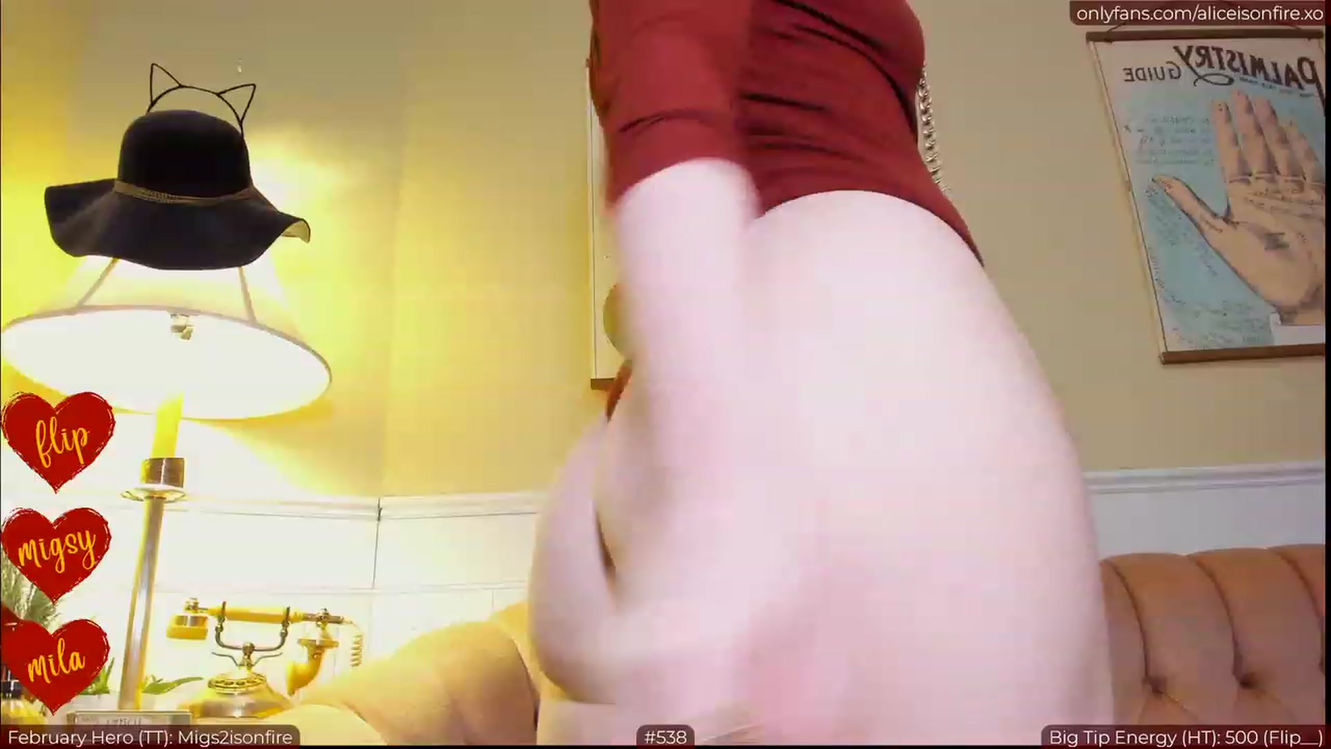 Gallery image thumbnail from aliceisonfire's myfreecams stream on, 02/02/2023, 07:39 image 14 of 20