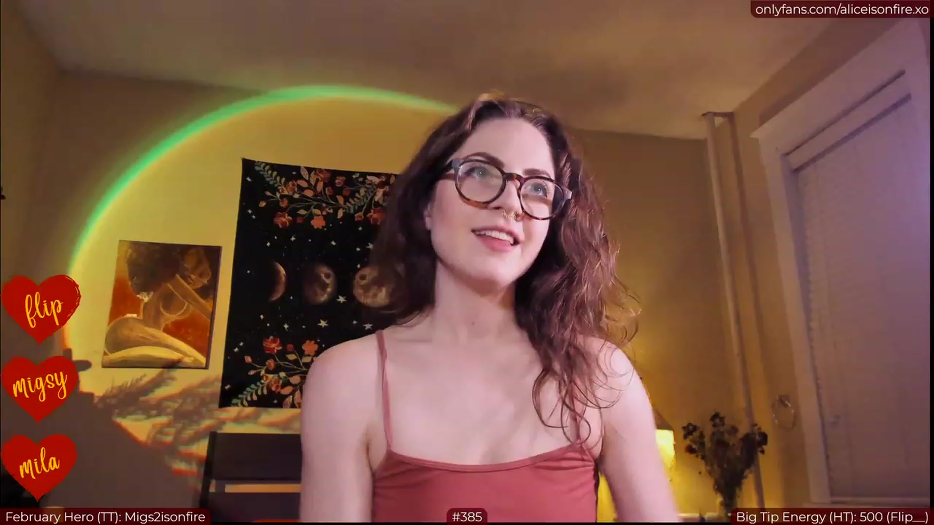 Gallery image thumbnail from aliceisonfire's myfreecams stream on, 02/03/2023, 05:20 image 3 of 20