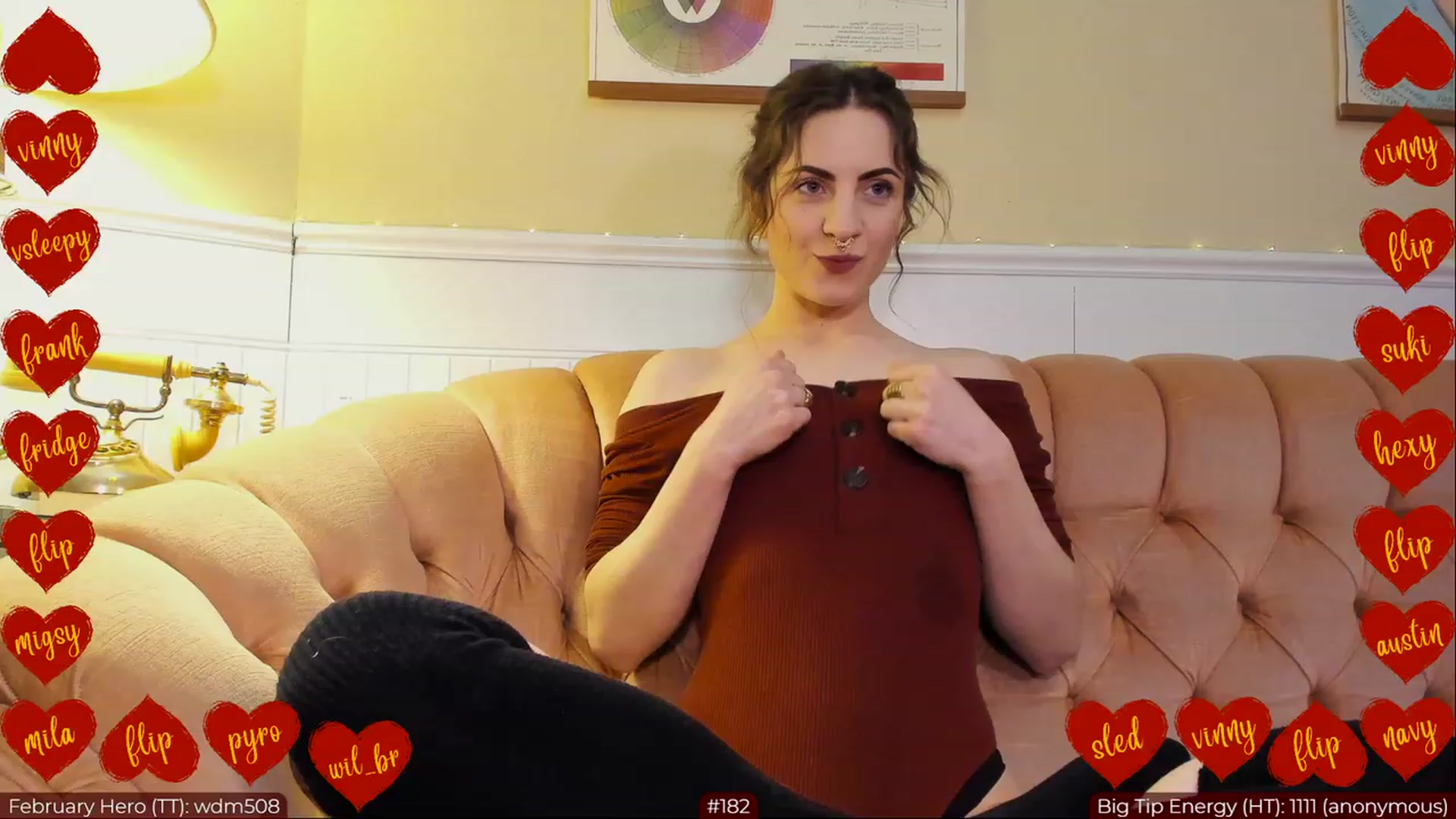 Gallery image thumbnail from aliceisonfire's myfreecams stream on, 02/17/2023, 07:09 image 16 of 20