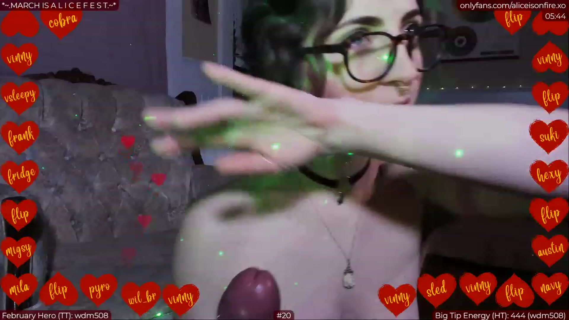 Gallery image thumbnail from aliceisonfire's myfreecams stream on, 03/01/2023, 08:42 image 8 of 20