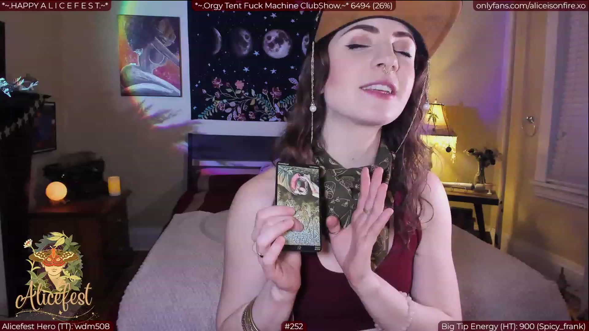 Gallery image thumbnail from aliceisonfire's myfreecams stream on, 03/02/2023, 09:19 image 2 of 20