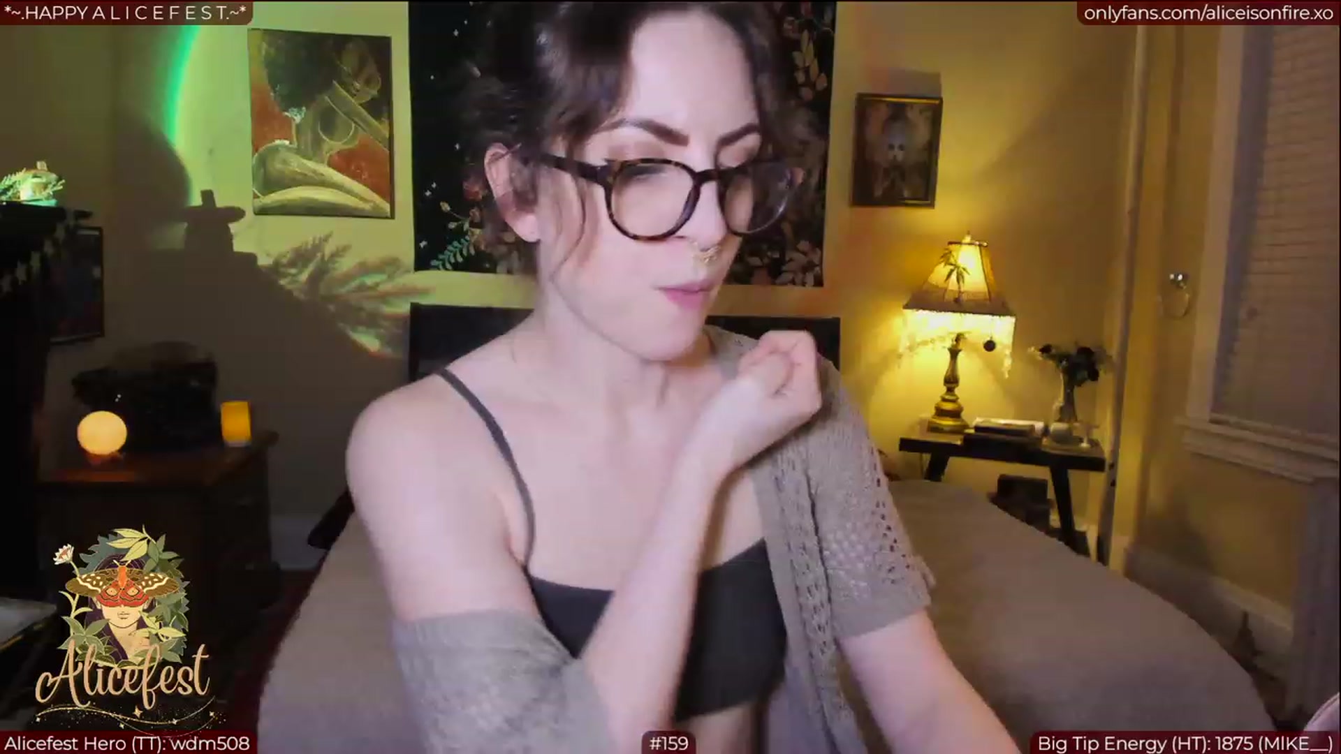 Gallery image thumbnail from aliceisonfire's myfreecams stream on, 03/07/2023, 06:30 image 19 of 20