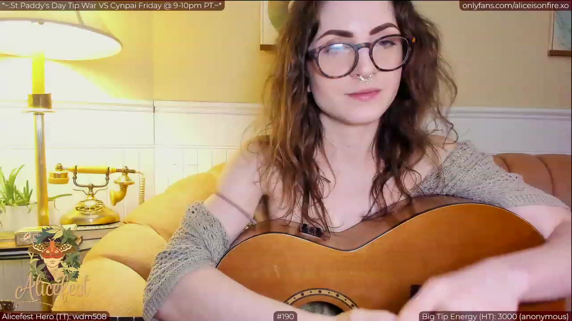 Gallery image thumbnail from aliceisonfire's myfreecams stream on, 03/16/2023, 08:51 image 17 of 20