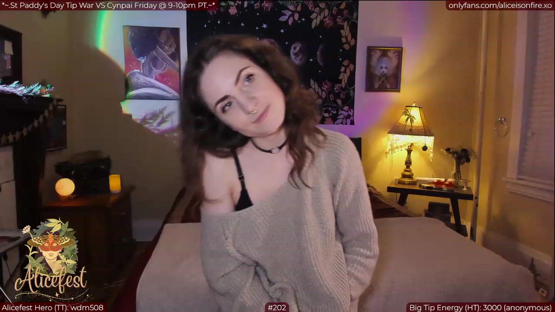 Gallery image thumbnail from aliceisonfire's myfreecams stream on, 03/17/2023, 04:02 image 9 of 20