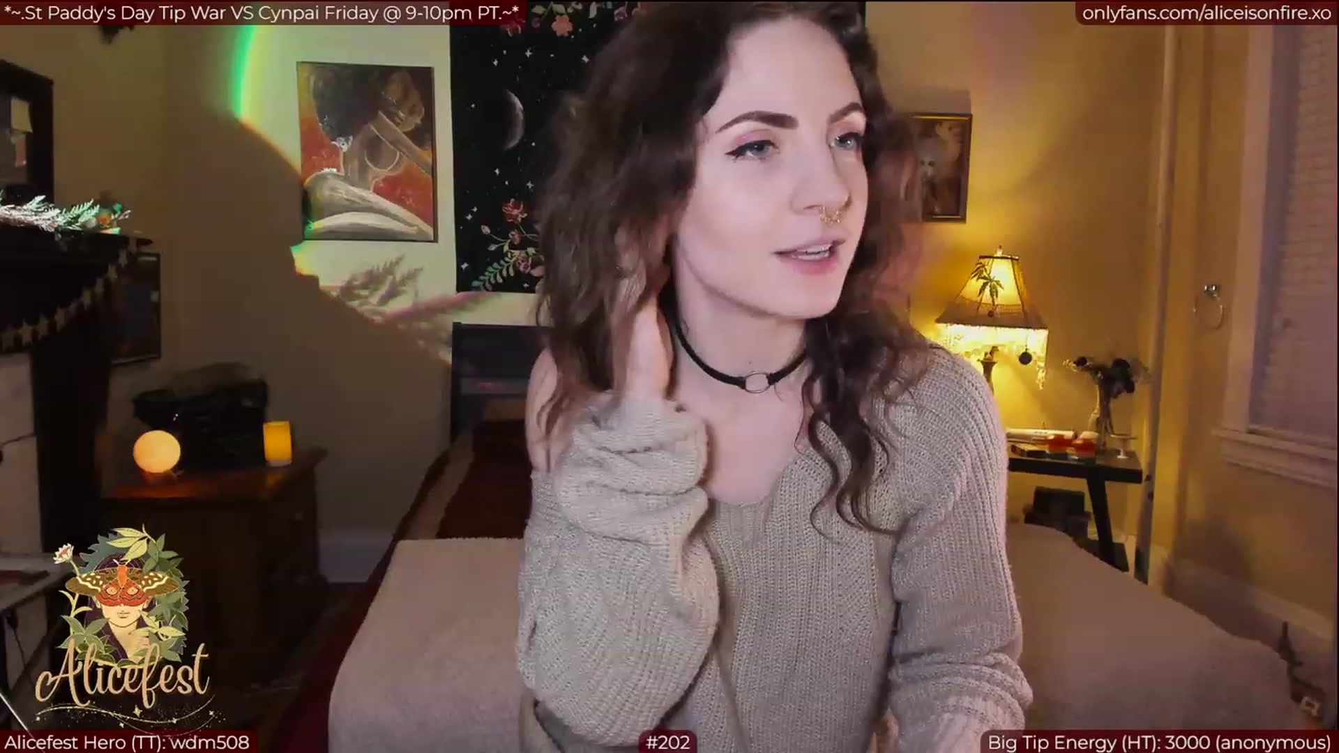 Gallery image thumbnail from aliceisonfire's myfreecams stream on, 03/17/2023, 04:02 image 10 of 20