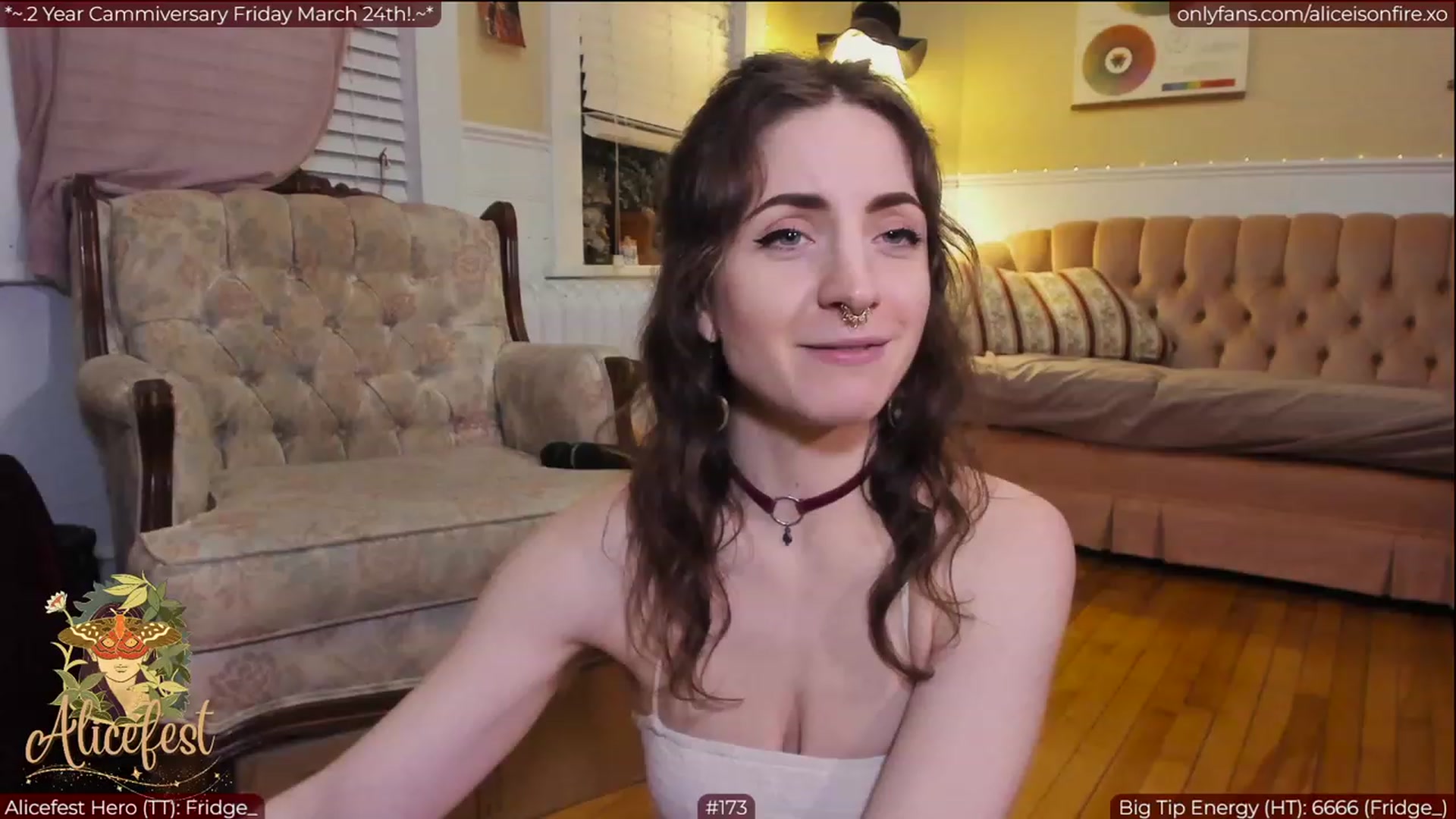 Gallery image thumbnail from aliceisonfire's myfreecams stream on, 03/20/2023, 08:00 image 4 of 20