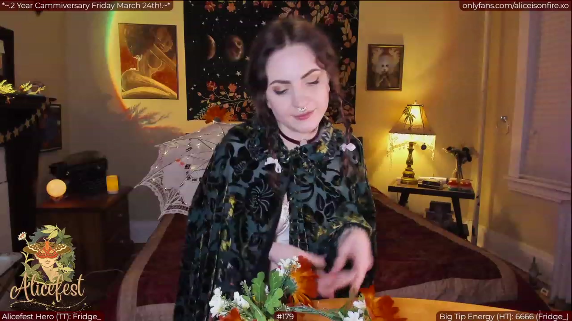 Gallery image thumbnail from aliceisonfire's myfreecams stream on, 03/21/2023, 05:13 image 7 of 20