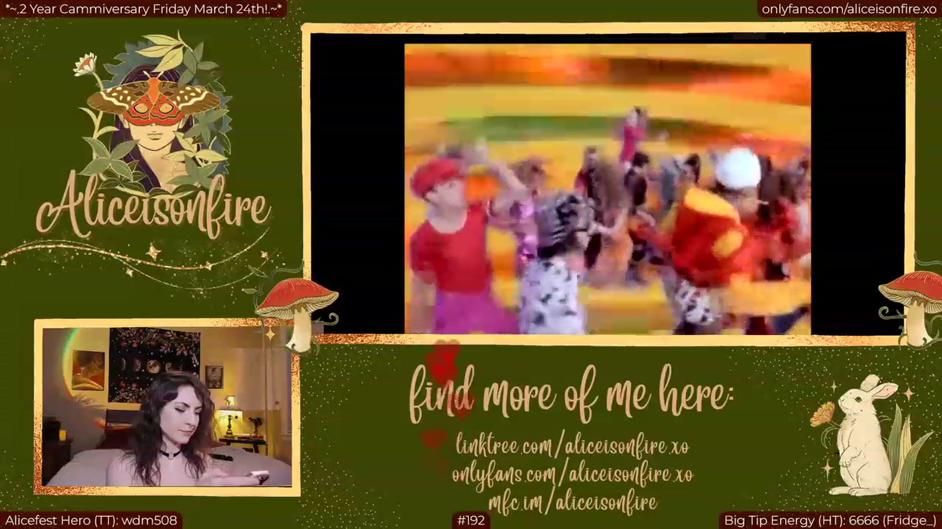 Gallery image thumbnail from aliceisonfire's myfreecams stream on, 03/24/2023, 06:50 image 12 of 20